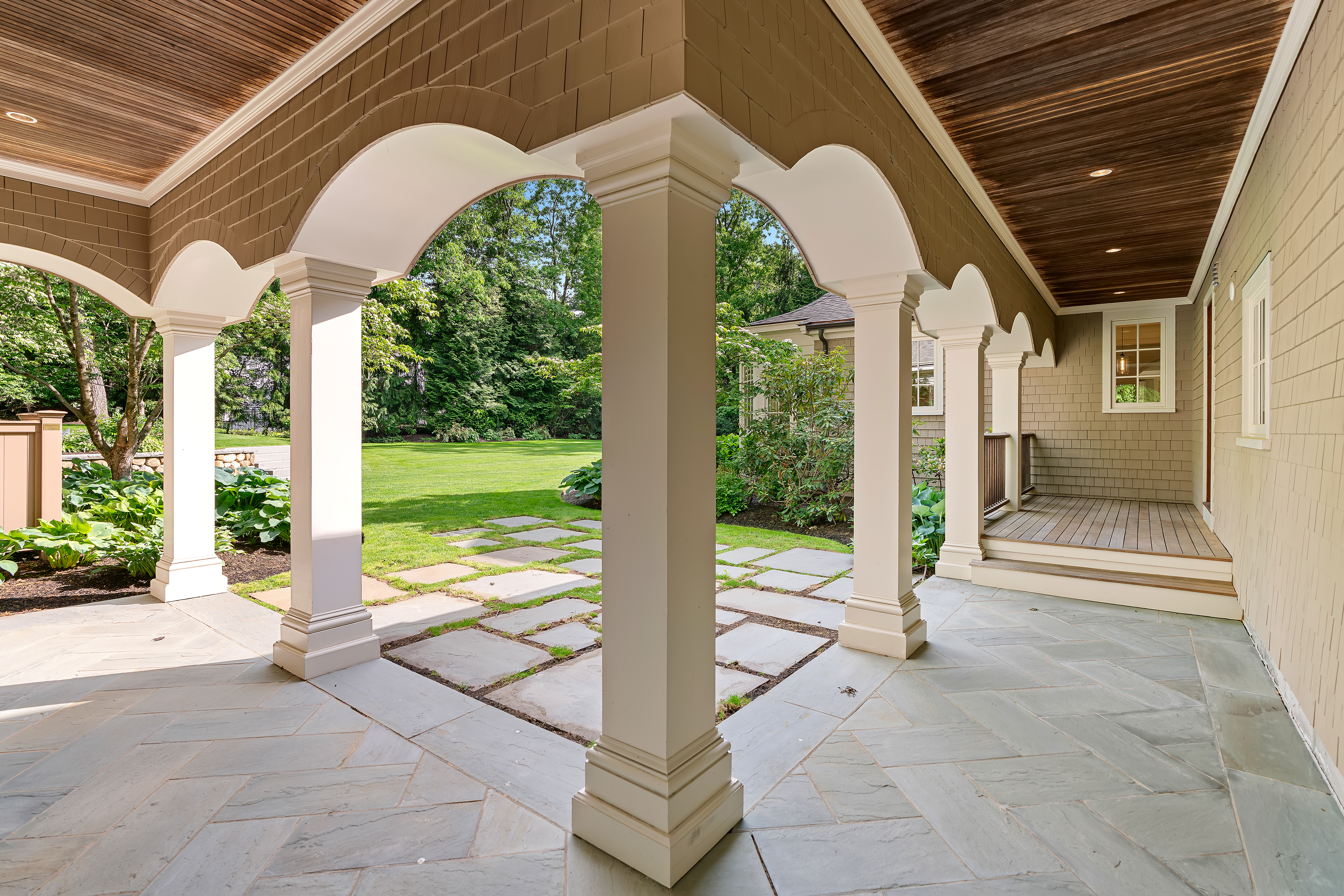  14 Greylock Road, Wellesley, MA, 02481 - 物件實景