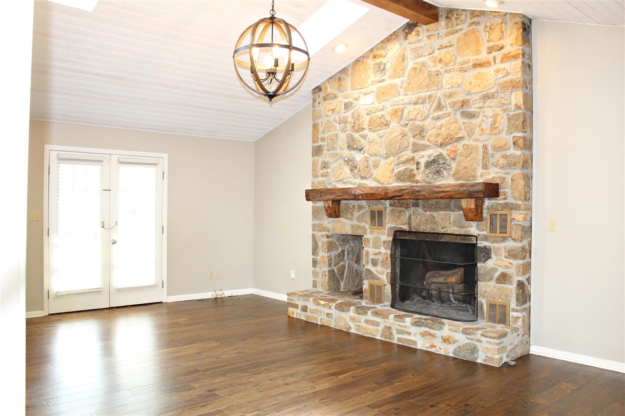 Windmill Cir, Bowling Green, KY 42104 #1