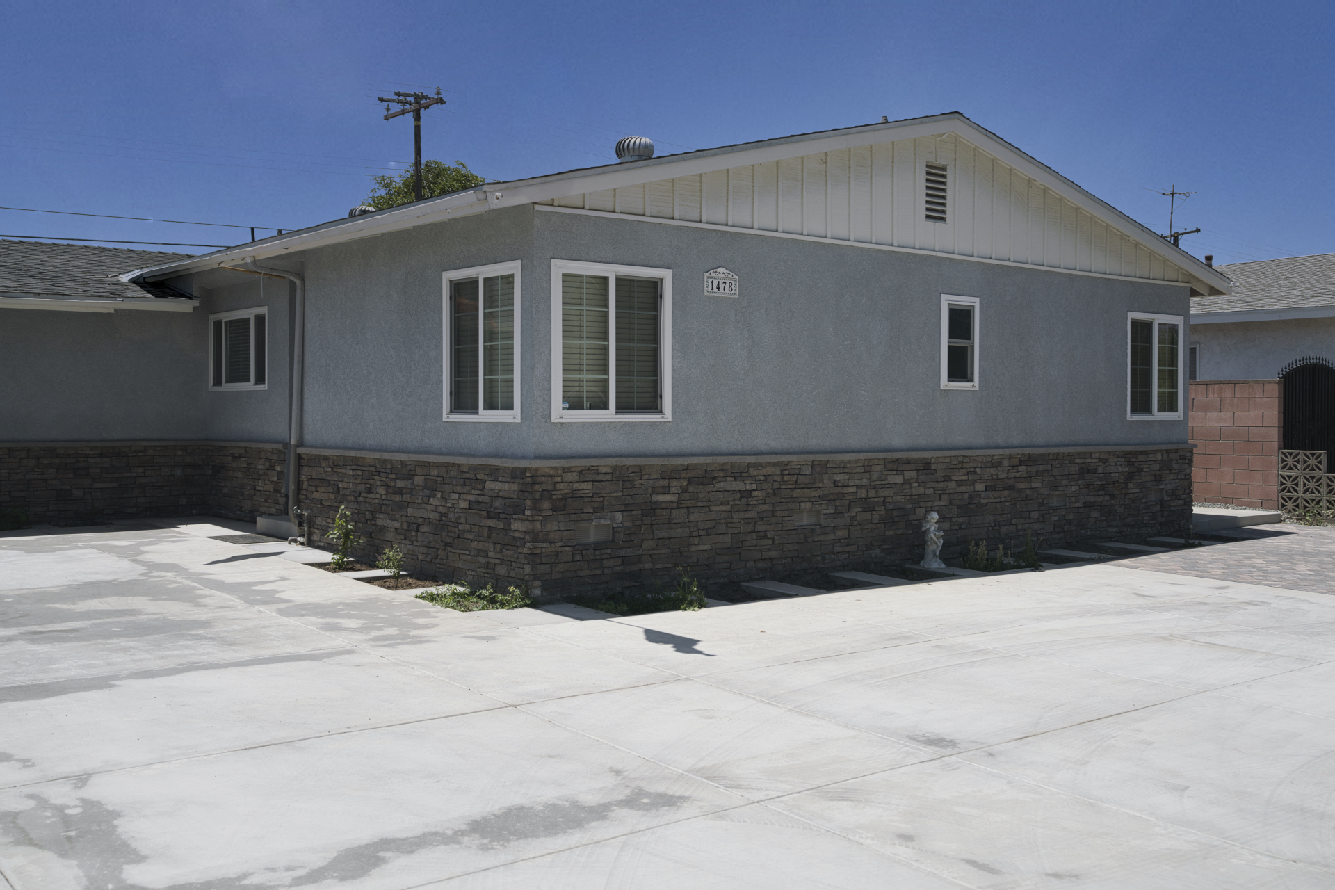 Fullerton, California, 92833, United States, 3 Bedrooms Bedrooms, ,2 BathroomsBathrooms,Residential,For Sale,1904459