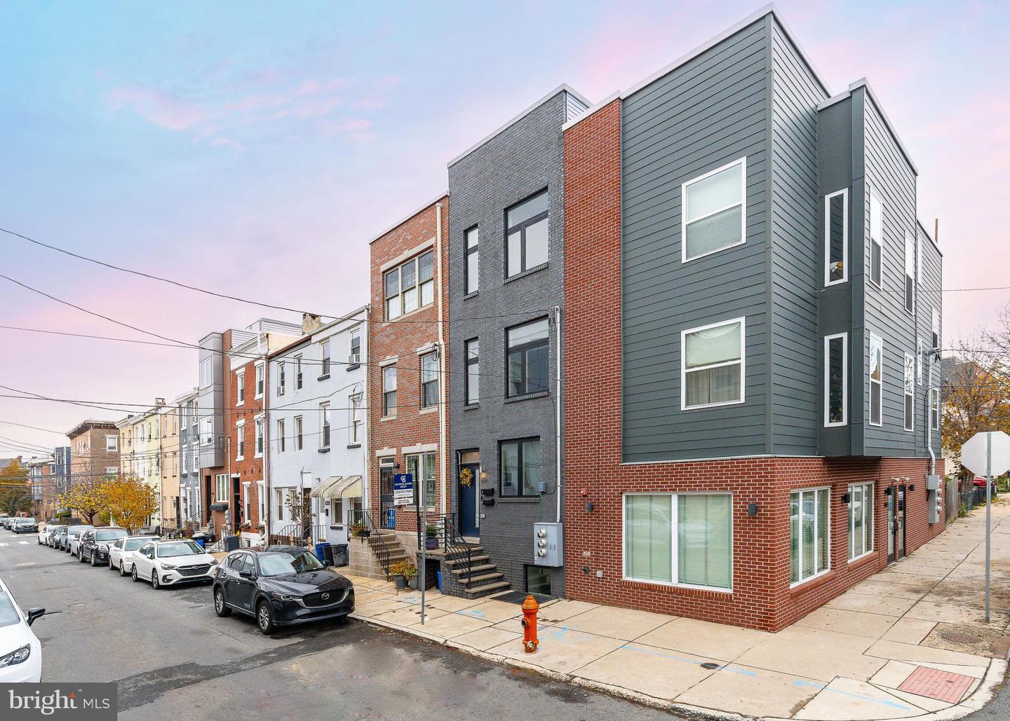 Philadelphia, Pennsylvania, 19130, United States, 3 Bedrooms Bedrooms, ,3 BathroomsBathrooms,Residential,For Sale,2001653