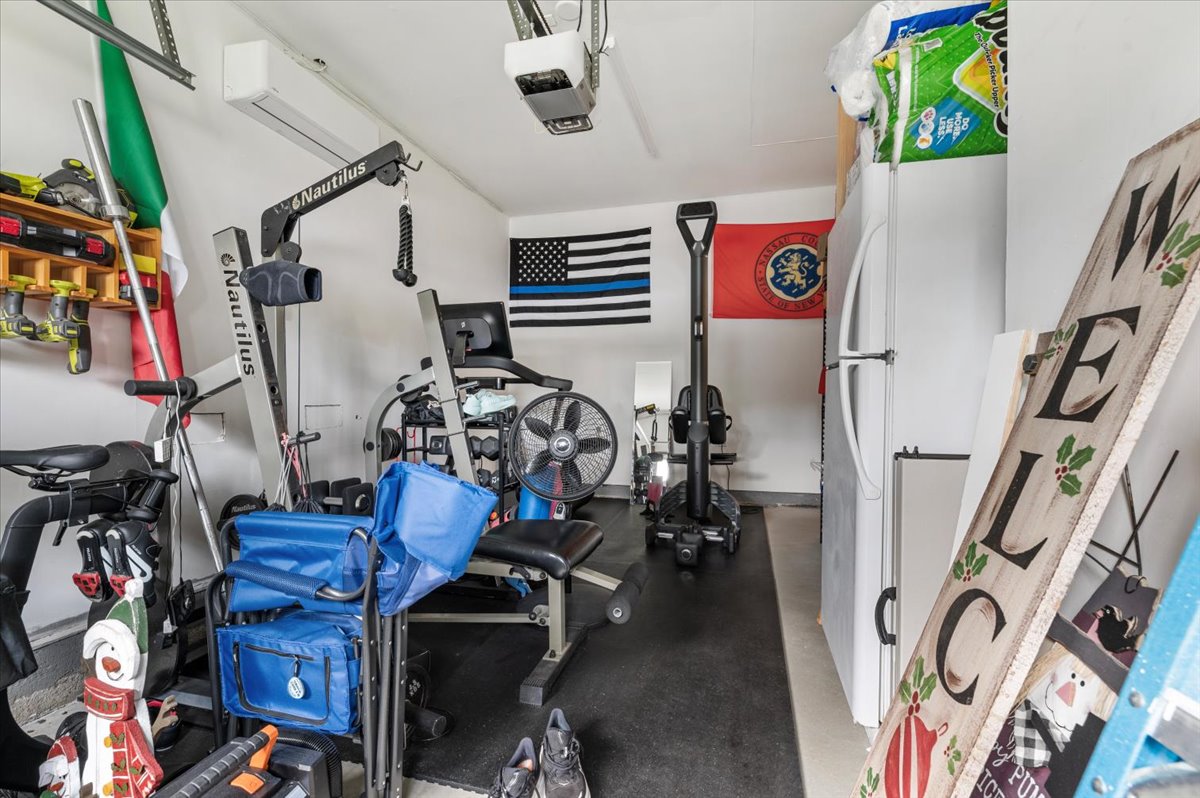 Sayville, New York, 11782, United States, 4 Bedrooms Bedrooms, ,3 BathroomsBathrooms,Residential,For Sale,1982763