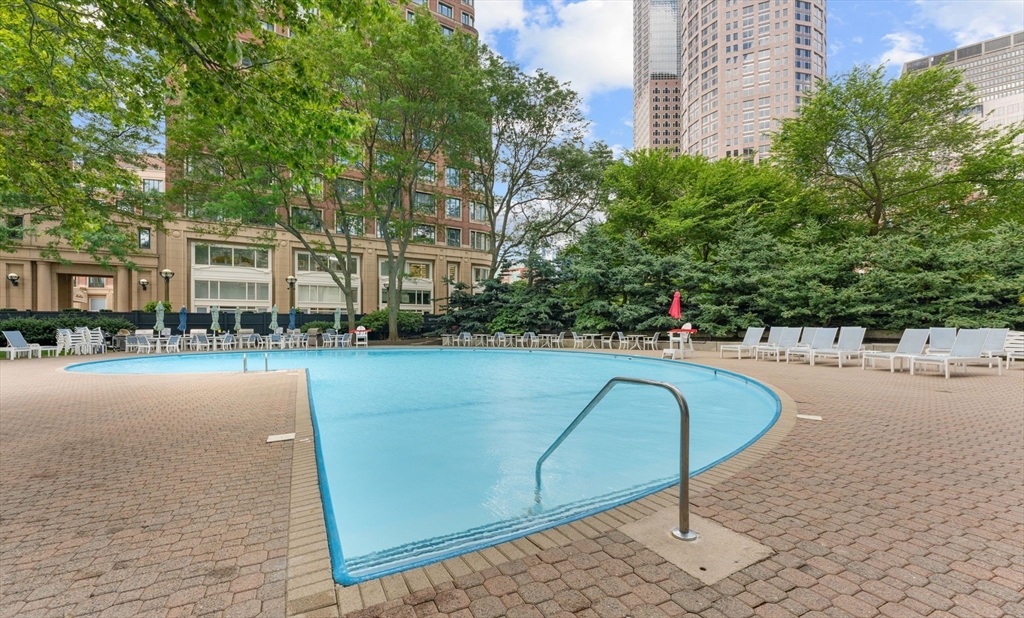 Boston, Massachusetts, 02110, United States, 1 Bedroom Bedrooms, ,1 BathroomBathrooms,Residential,For Sale,2030295