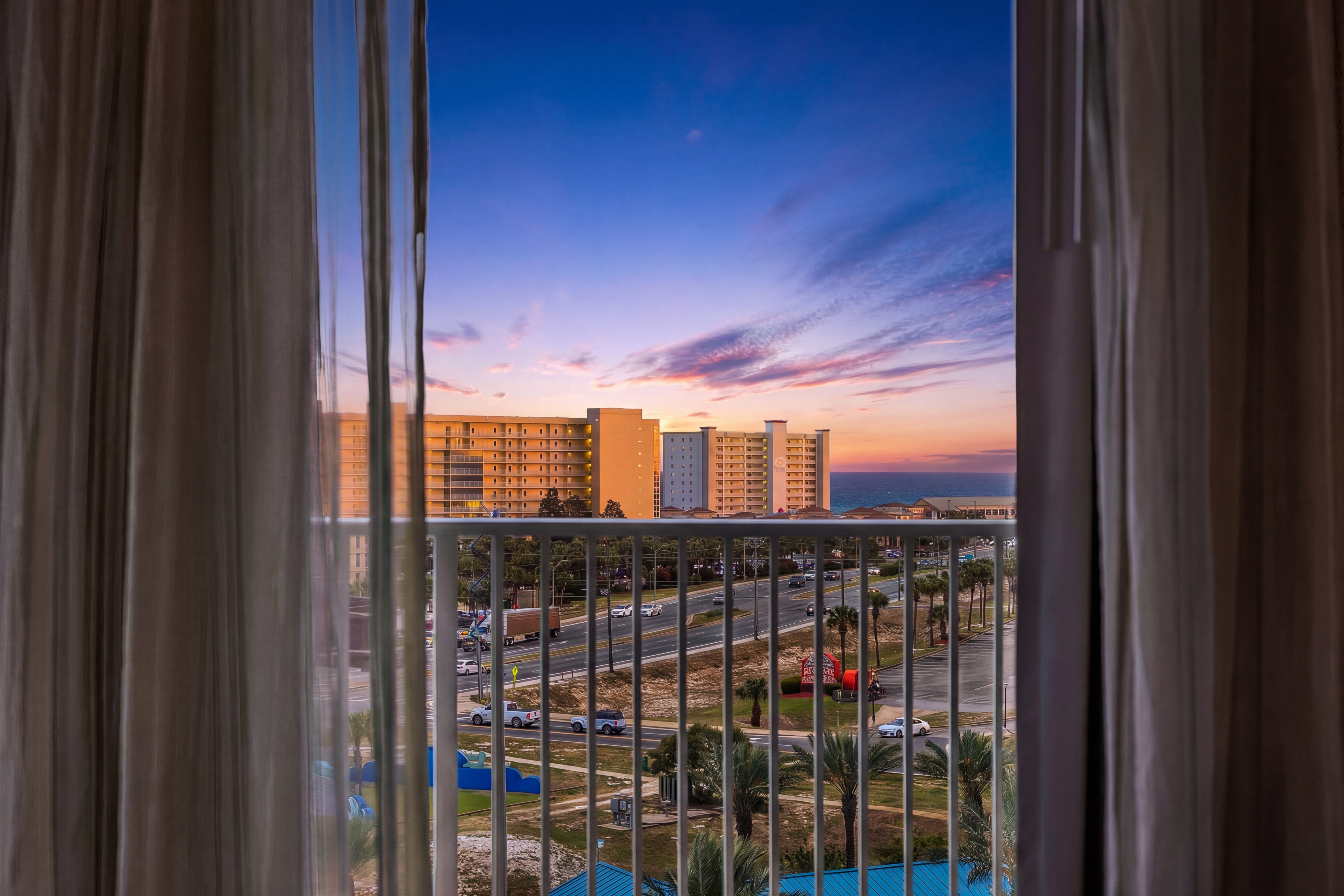  Panoramic Gulf-View Condo With Expansive Resort Amenities - 物件實景
