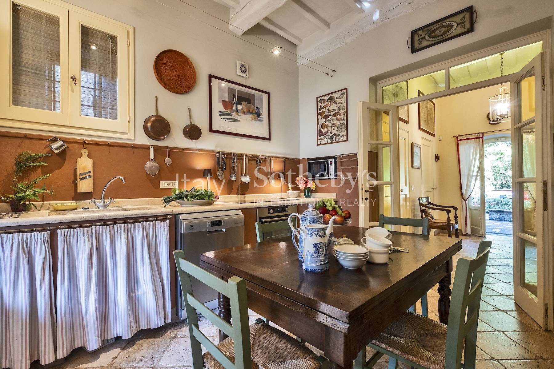  Charming country house with park and swimming pool - 物件實景