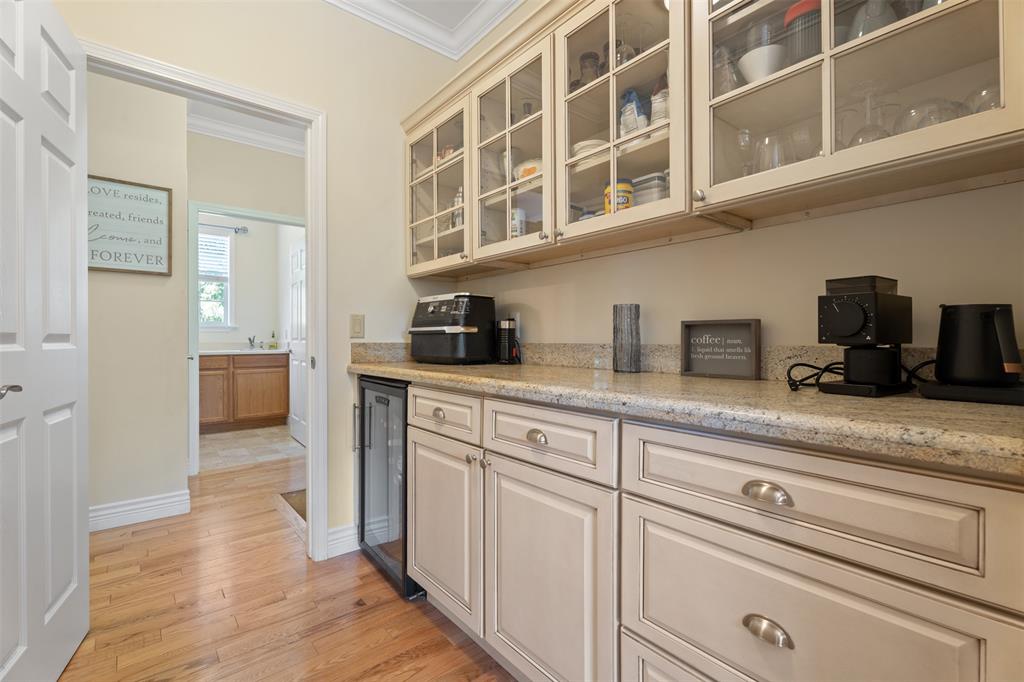 Missoula, Montana, 59803, United States, 4 Bedrooms Bedrooms, ,4 BathroomsBathrooms,Residential,For Sale,1895137