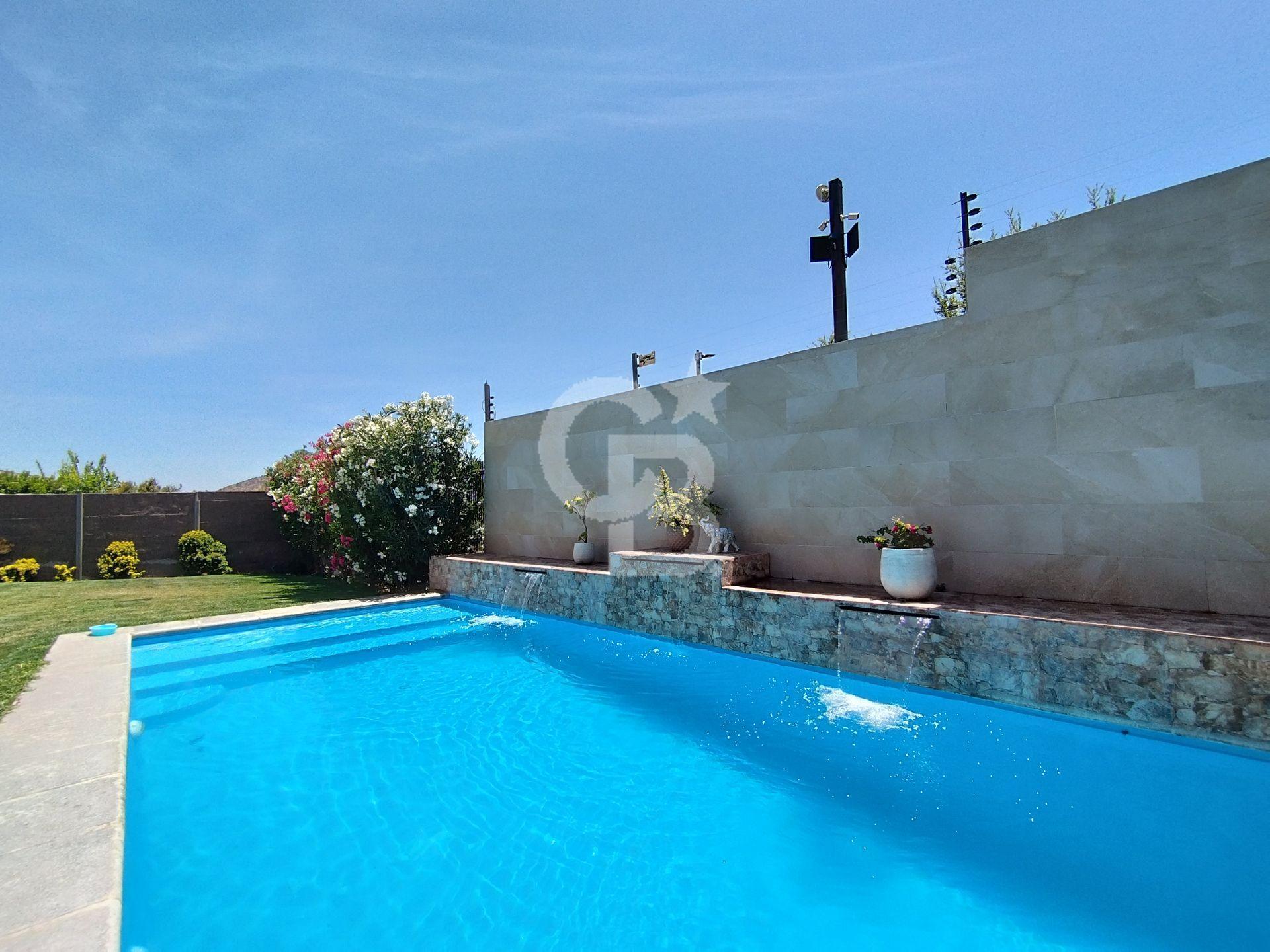 Colina, Chile, 5 Bedrooms Bedrooms, ,4 BathroomsBathrooms,Residential,For Sale,1998883