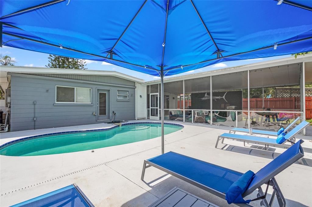 Sarasota, Florida, 34234, United States, 2 Bedrooms Bedrooms, ,2 BathroomsBathrooms,Residential,For Sale,1838237