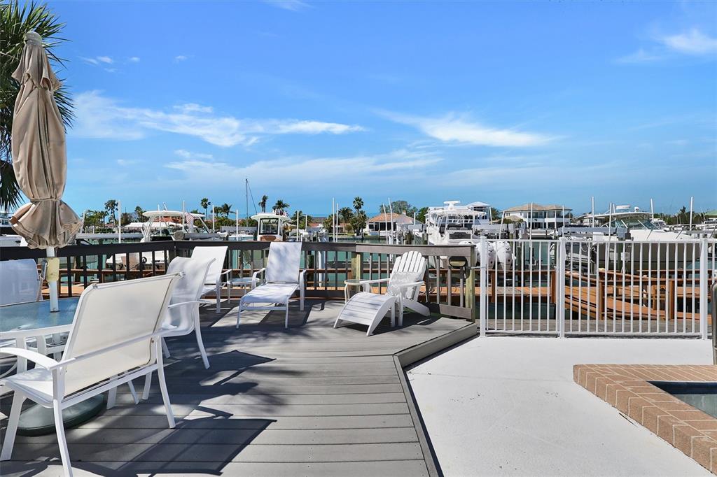 St Petersburg, Florida, 33715, United States, 2 Bedrooms Bedrooms, ,2 BathroomsBathrooms,Residential,For Sale,1744424
