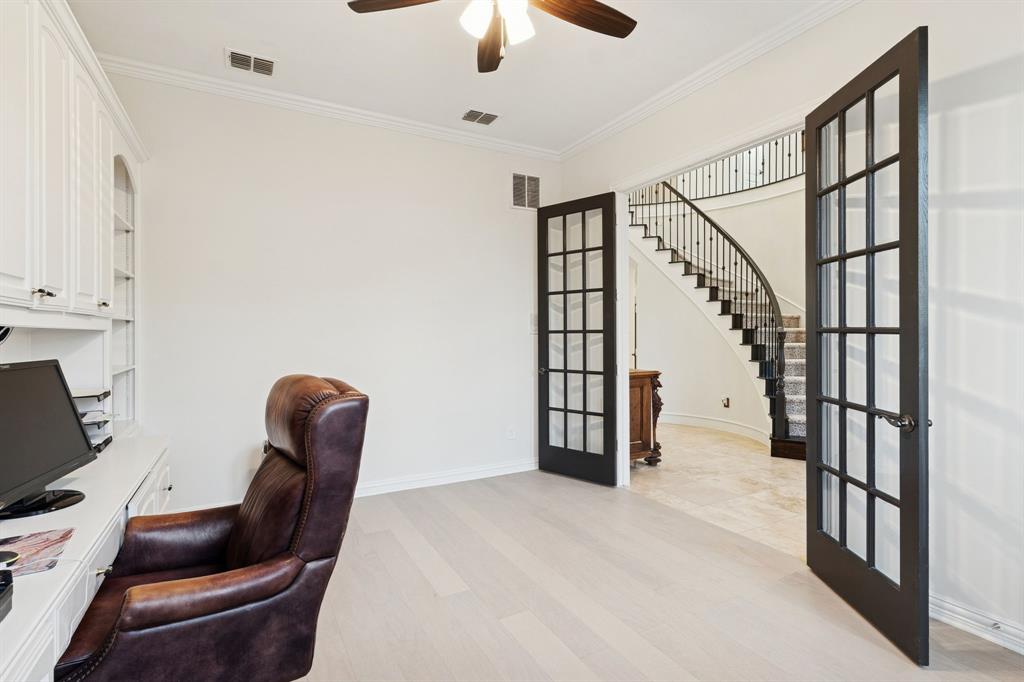 McKinney, Texas, 75072, United States, 4 Bedrooms Bedrooms, ,5 BathroomsBathrooms,Residential,For Sale,1989627