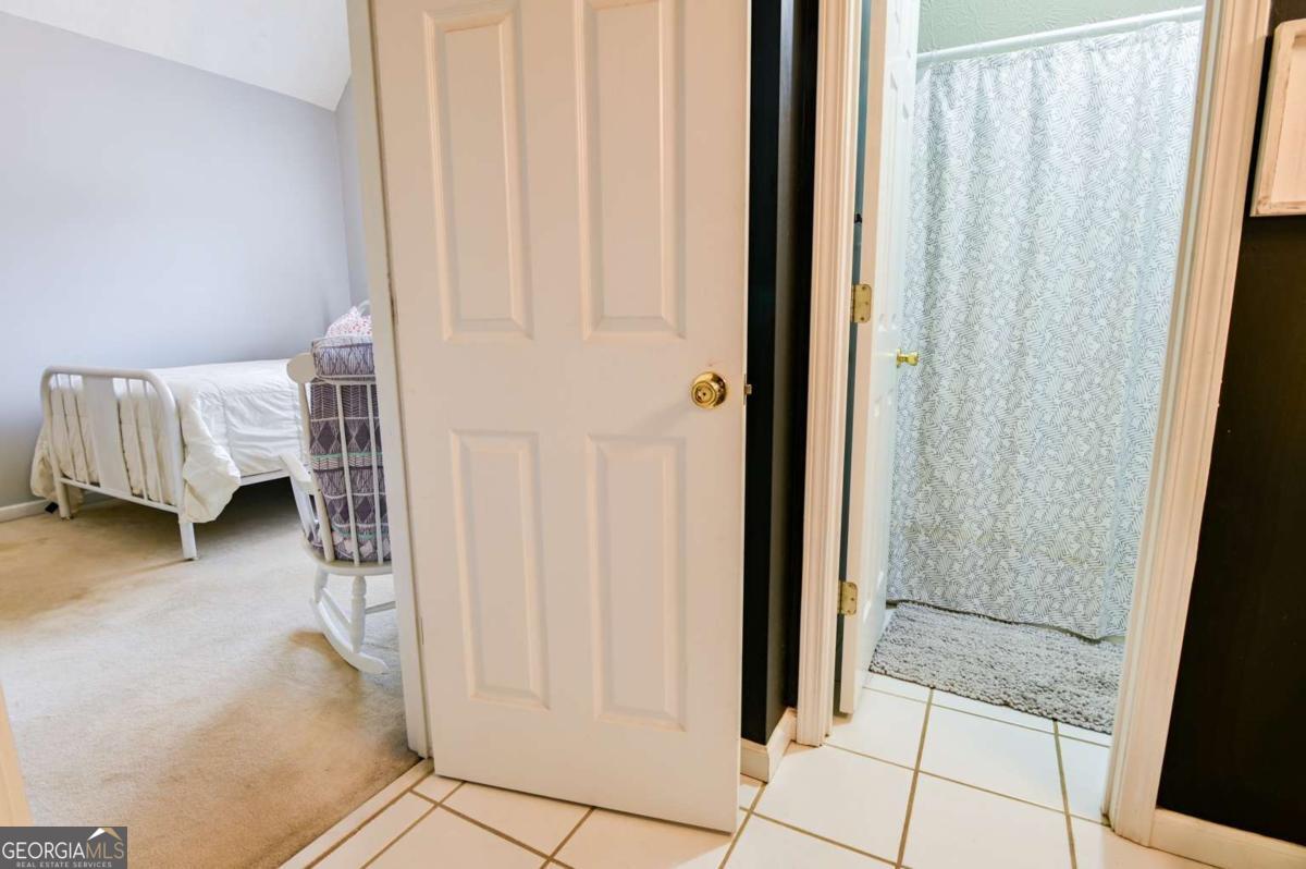 Athens, Georgia, 30606, United States, 6 Bedrooms Bedrooms, ,4 BathroomsBathrooms,Residential,For Sale,2003129