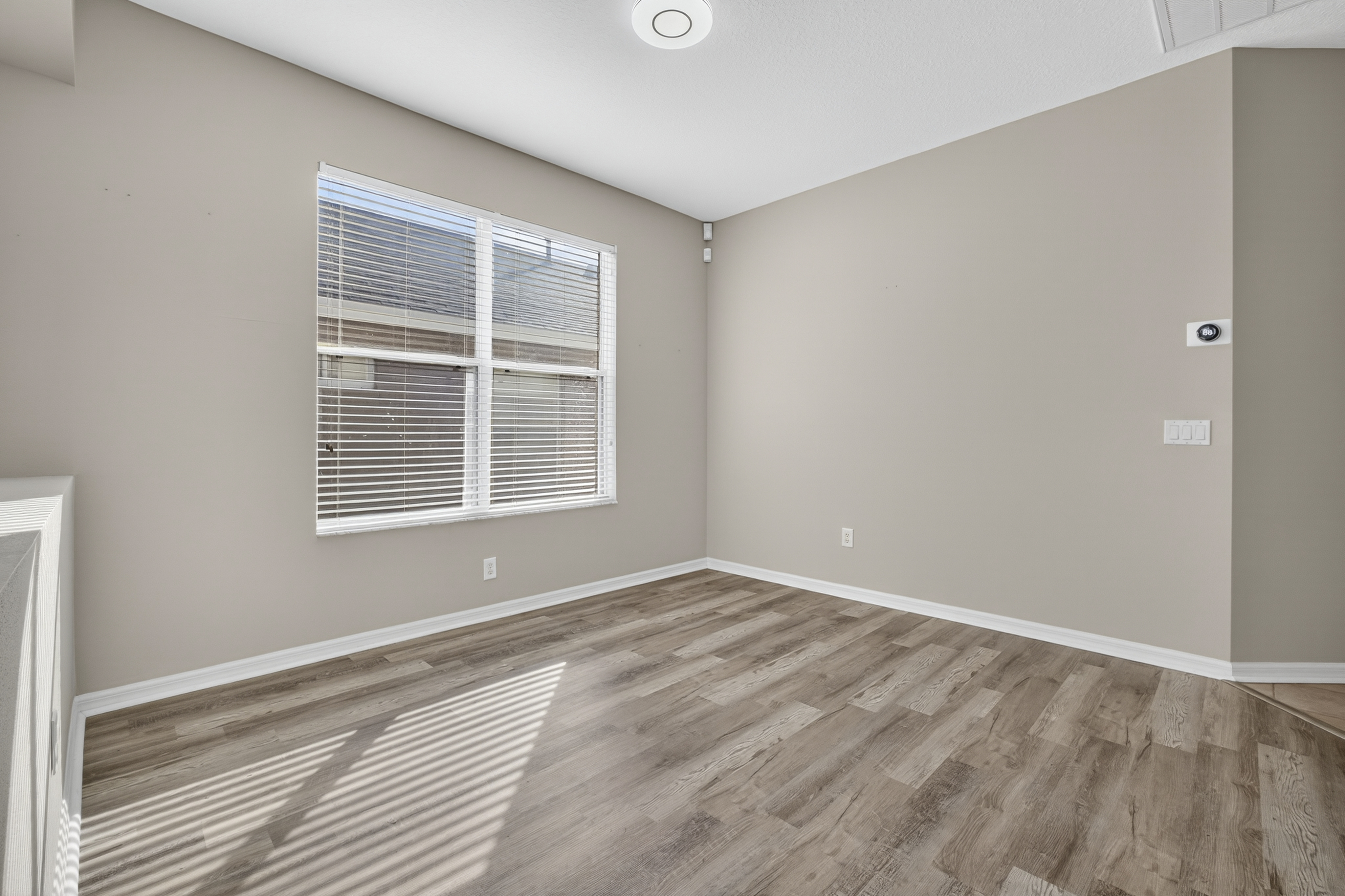 WESLEY CHAPEL, Florida, 33544, United States, 4 Bedrooms Bedrooms, ,3 BathroomsBathrooms,Residential,For Sale,1992443