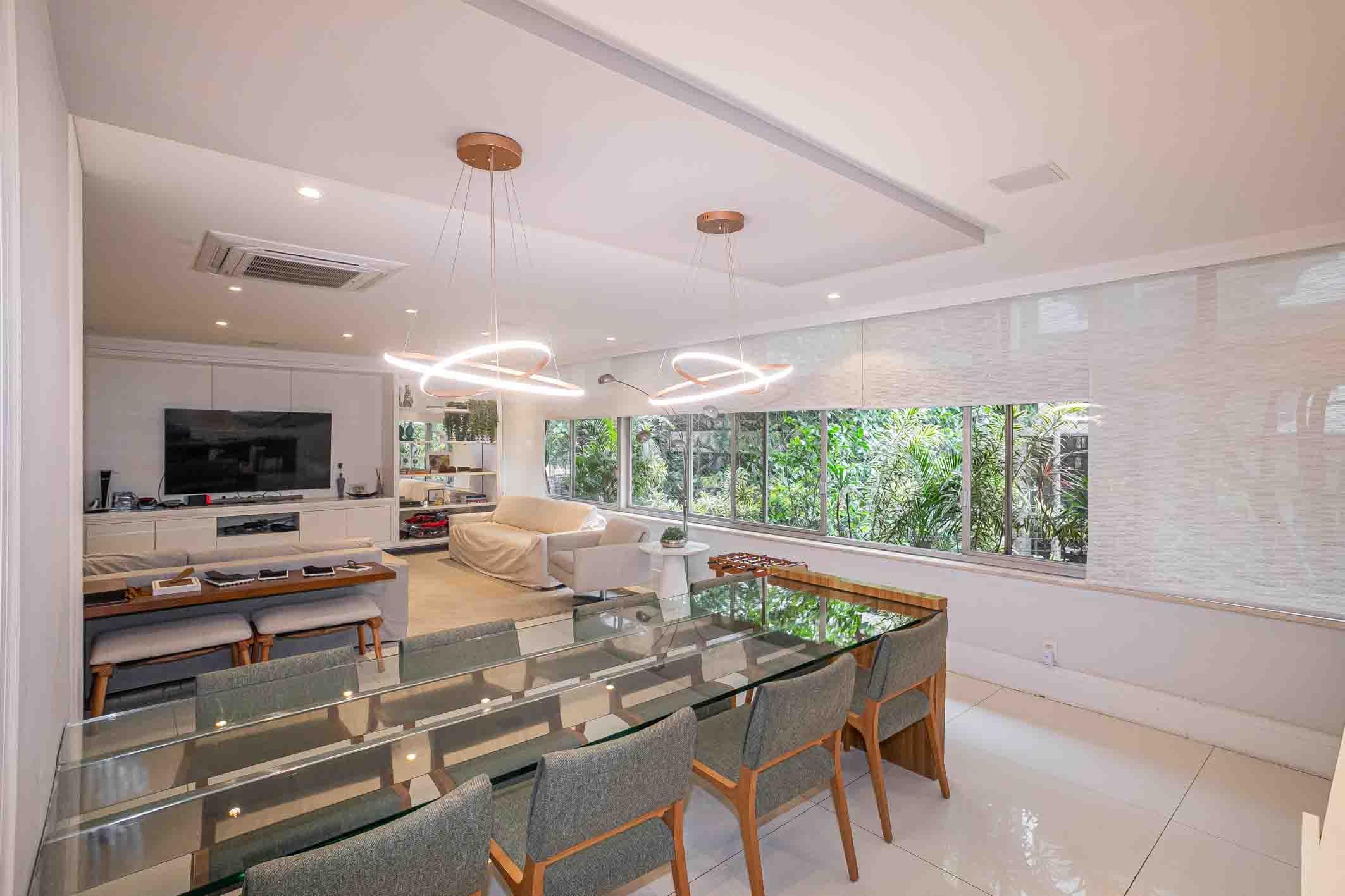  Refurbished apartment on a quiet street in Leblon - 物件實景