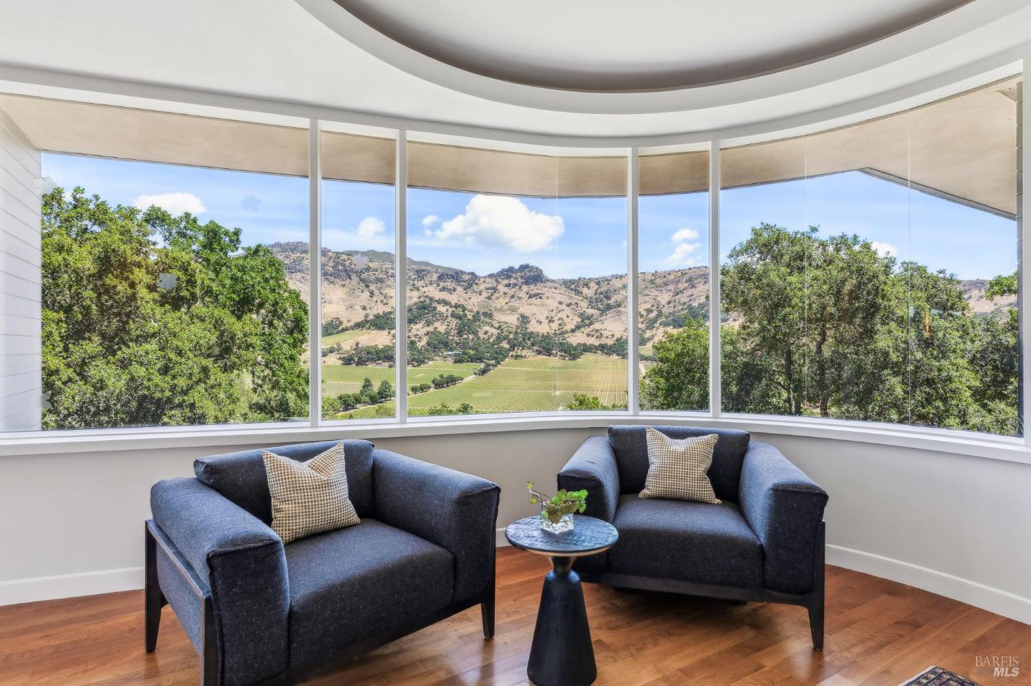 Napa, California, 94558, United States, 6 Bedrooms Bedrooms, ,8 BathroomsBathrooms,Residential,For Sale,1838690