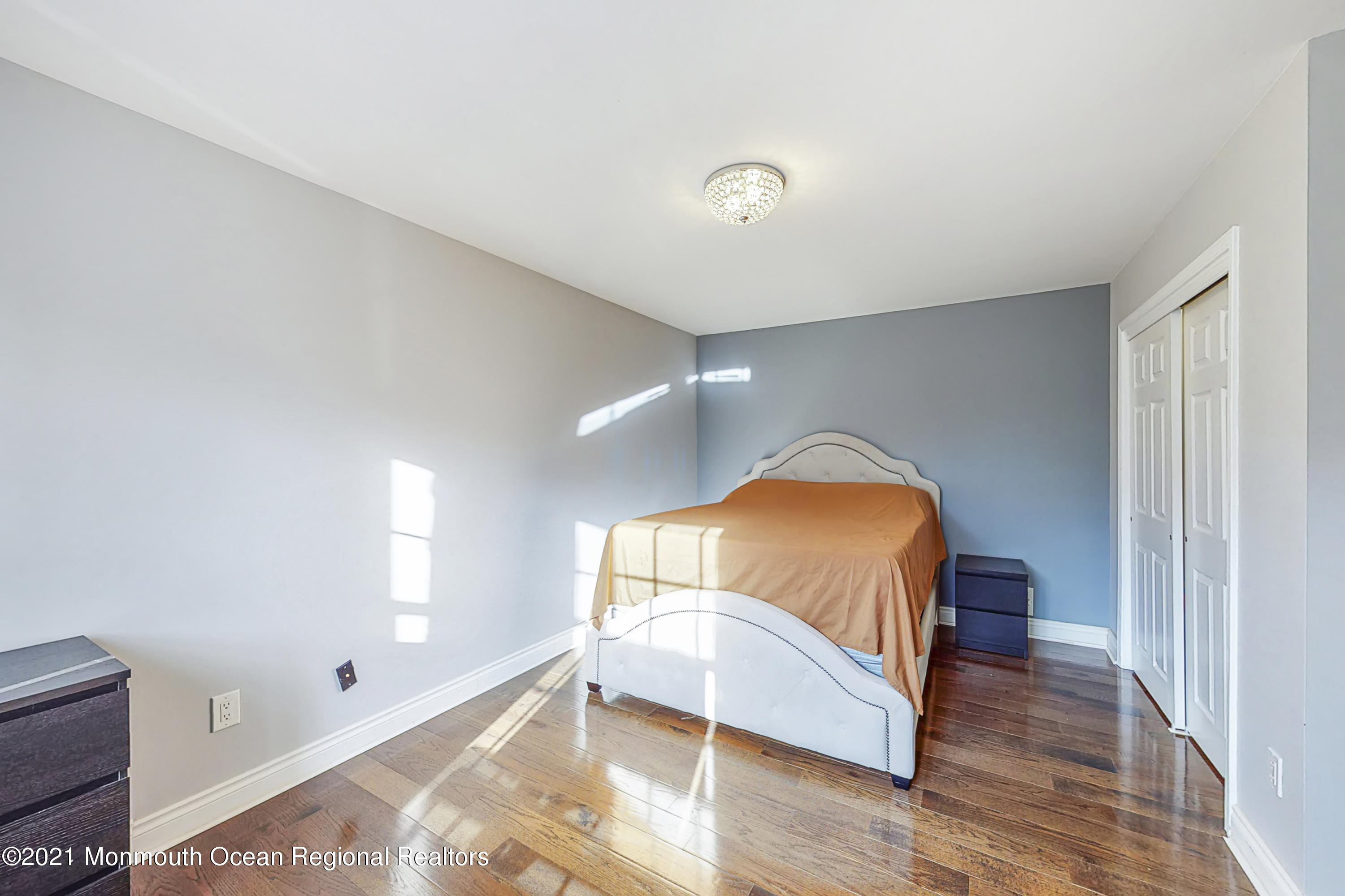 Jackson, New Jersey, 08527, United States, 4 Bedrooms Bedrooms, ,3 BathroomsBathrooms,Residential,For Sale,1944716