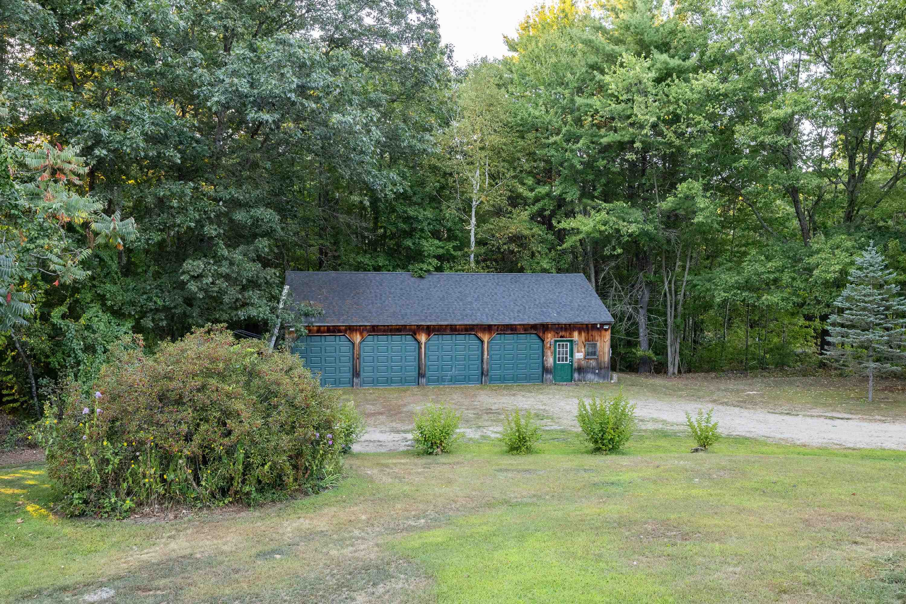 Pembroke, New Hampshire, 03275, United States, 4 Bedrooms Bedrooms, ,3 BathroomsBathrooms,Residential,For Sale,1925461