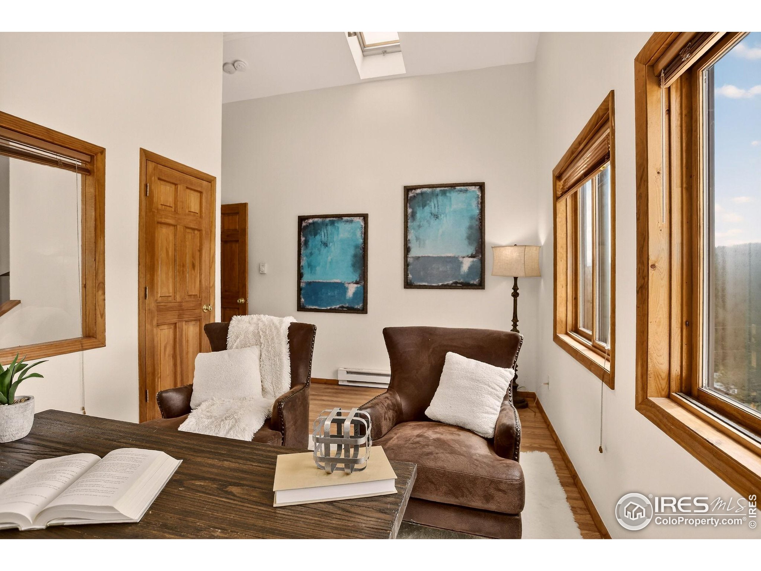 Boulder, Colorado, 80302, United States, 3 Bedrooms Bedrooms, ,1 BathroomBathrooms,Residential,For Sale,1890099