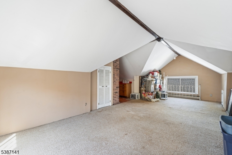 Garwood Boro, New Jersey, 07027, United States, 5 Bedrooms Bedrooms, ,2 BathroomsBathrooms,Residential,For Sale,1987528