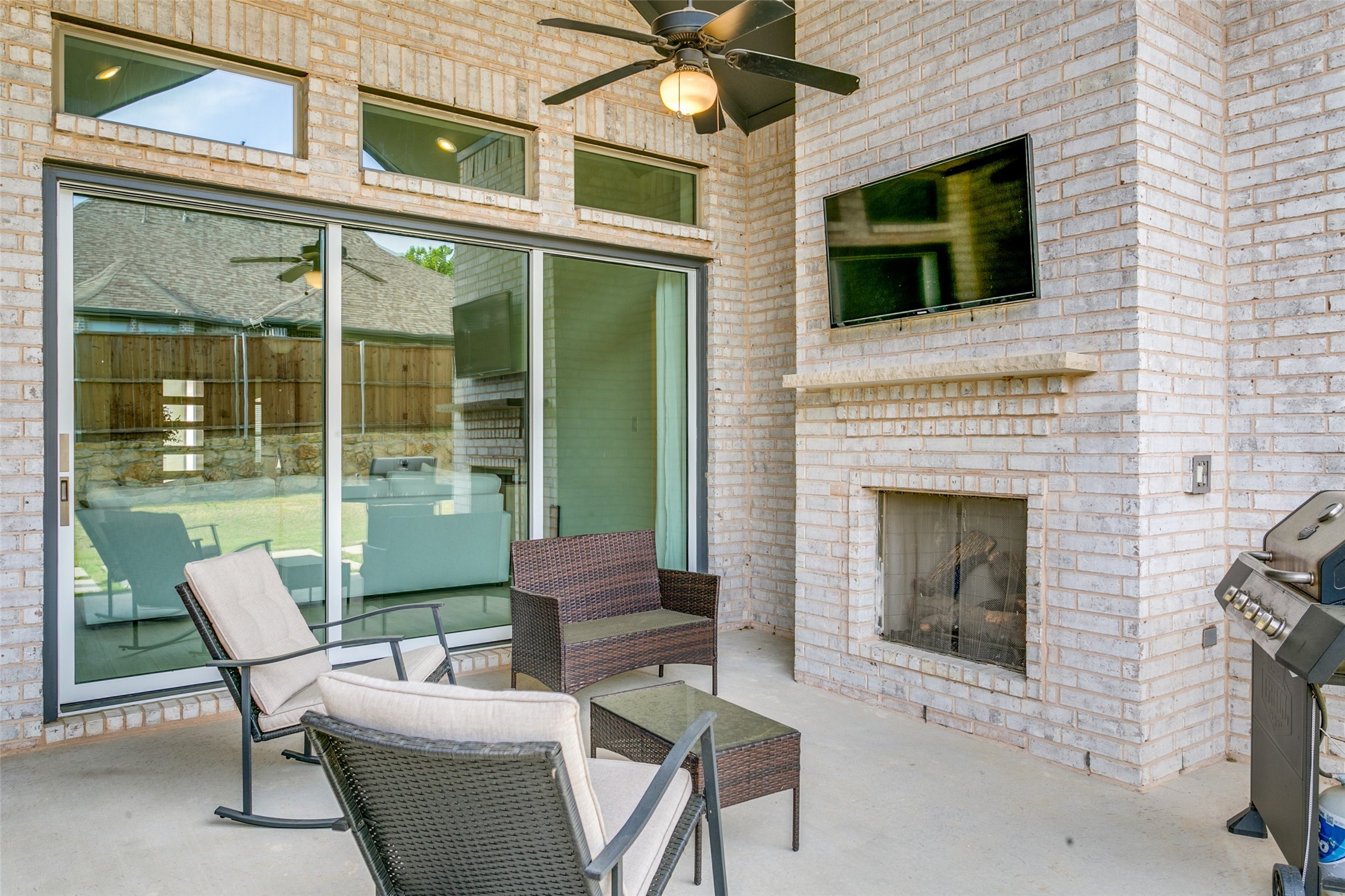 Oak Point, Texas, 75068, United States, 4 Bedrooms Bedrooms, ,4 BathroomsBathrooms,Residential,For Sale,1794276