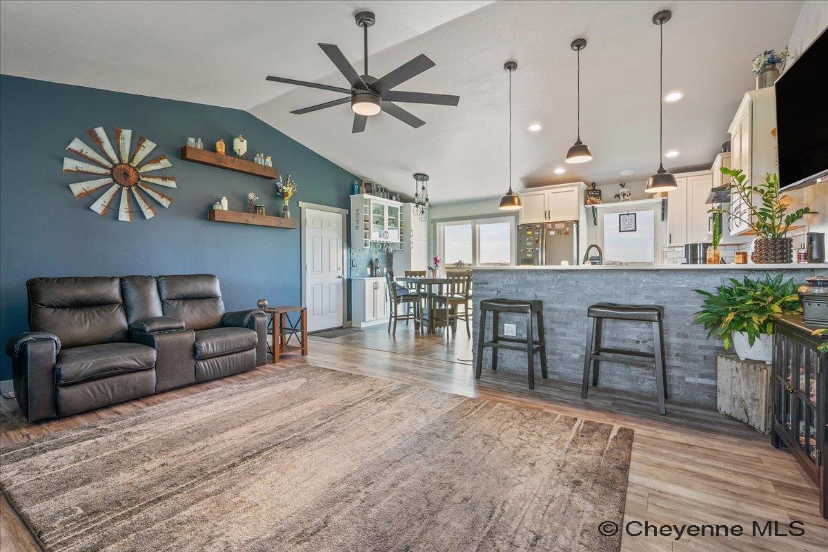 Cheyenne, Wyoming, 82007, United States, 4 Bedrooms Bedrooms, ,3 BathroomsBathrooms,Residential,For Sale,1941950