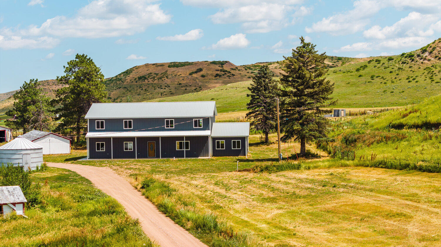 Wyarno, Wyoming, 82845, United States, 6 Bedrooms Bedrooms, ,3 BathroomsBathrooms,Residential,For Sale,1941792