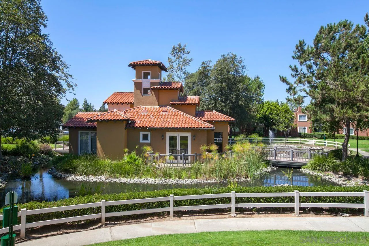 San Diego, California, 92127, United States, 2 Bedrooms Bedrooms, ,2 BathroomsBathrooms,Residential,For Sale,1950197