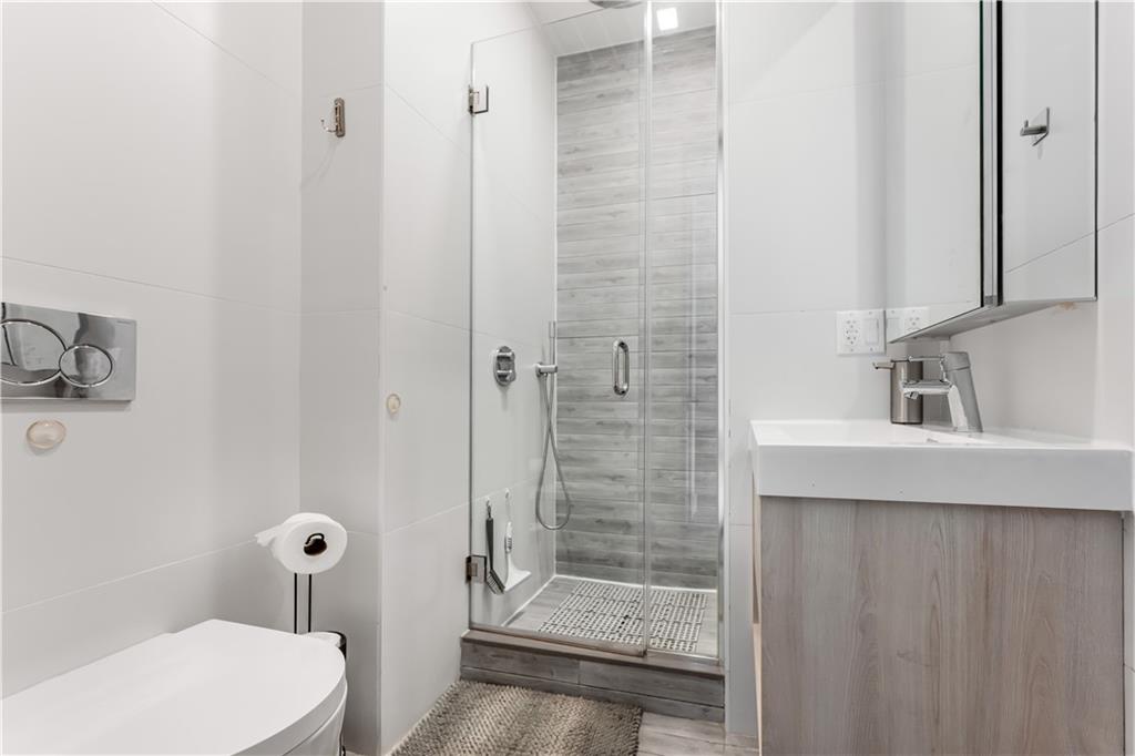 Brooklyn, New York, 11216, United States, 2 Bedrooms Bedrooms, ,2 BathroomsBathrooms,Residential,For Sale,1885405