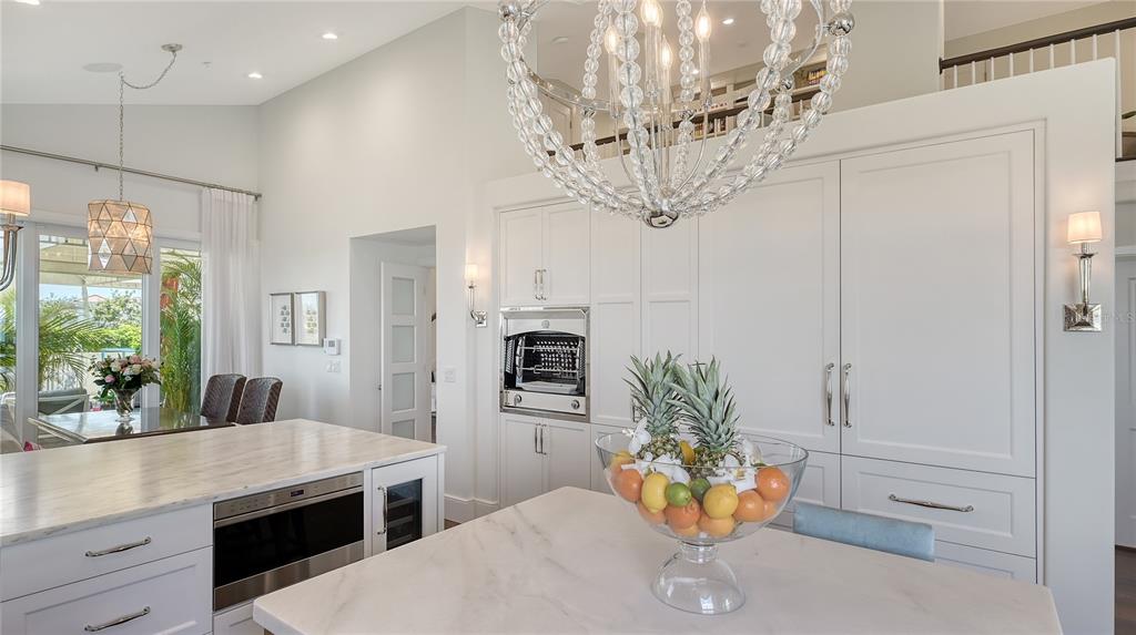 Longboat Key, Florida, 34228, United States, 3 Bedrooms Bedrooms, ,4 BathroomsBathrooms,Residential,For Sale,1777241