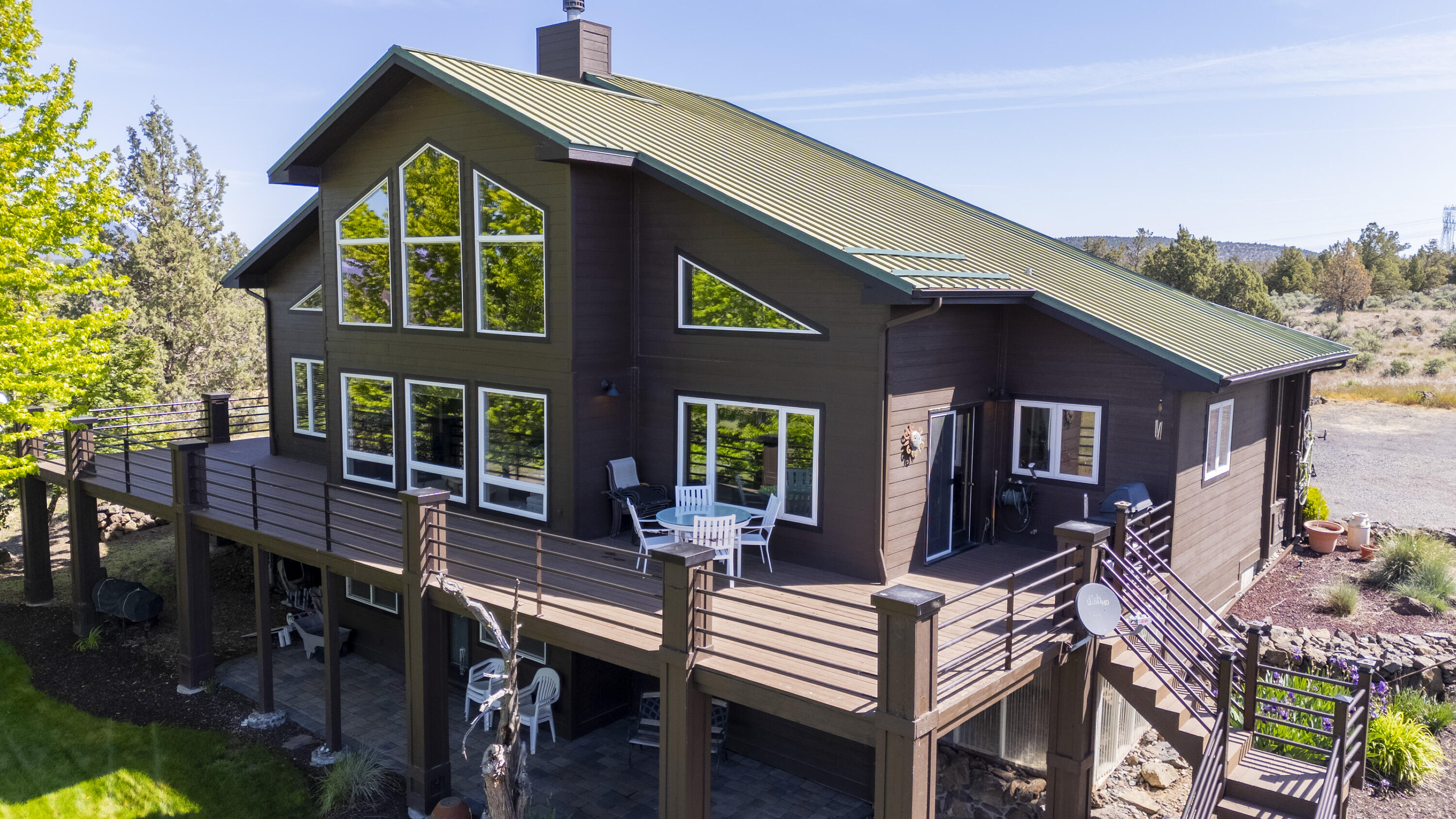 Powell Butte, Oregon, 97753, United States, 4 Bedrooms Bedrooms, ,3 BathroomsBathrooms,Residential,For Sale,1977407