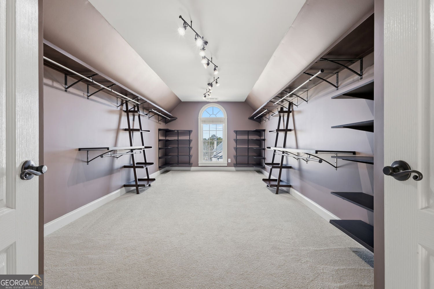 Villa Rica, Georgia, 30180, United States, 5 Bedrooms Bedrooms, ,5 BathroomsBathrooms,Residential,For Sale,2016294