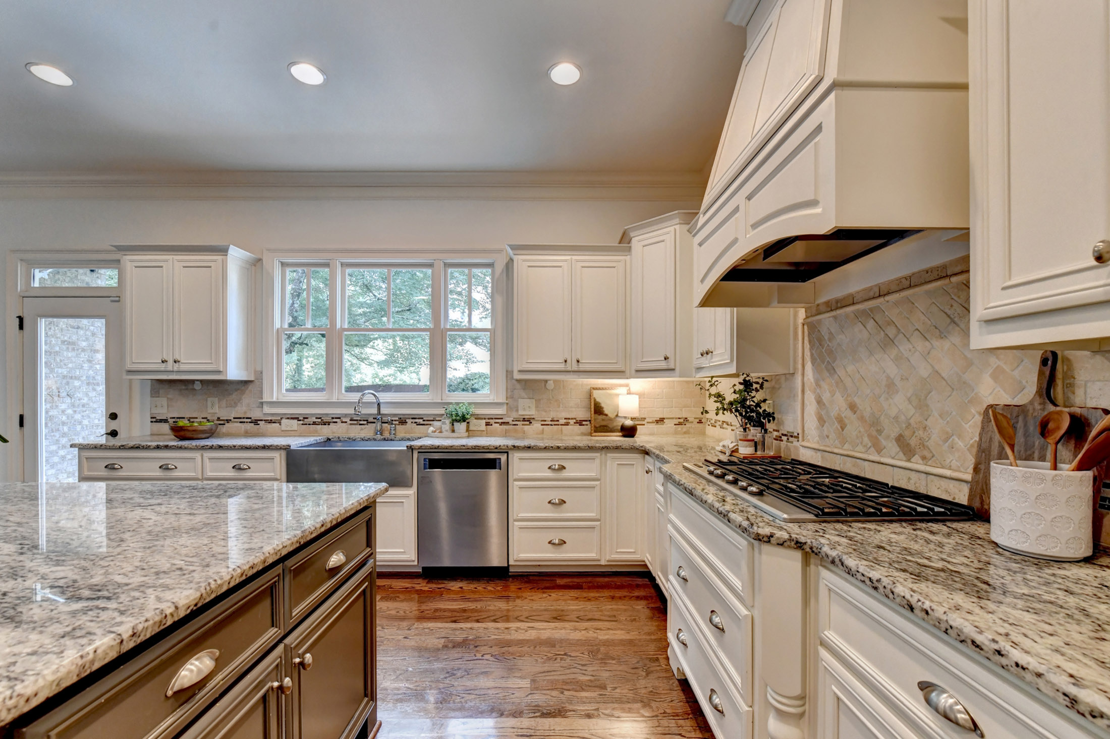  Just Listed in Johns Creek - 物件實景