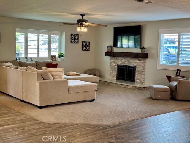 Yucaipa, California, 92399, United States, 3 Bedrooms Bedrooms, ,2 BathroomsBathrooms,Residential,For Sale,1996823