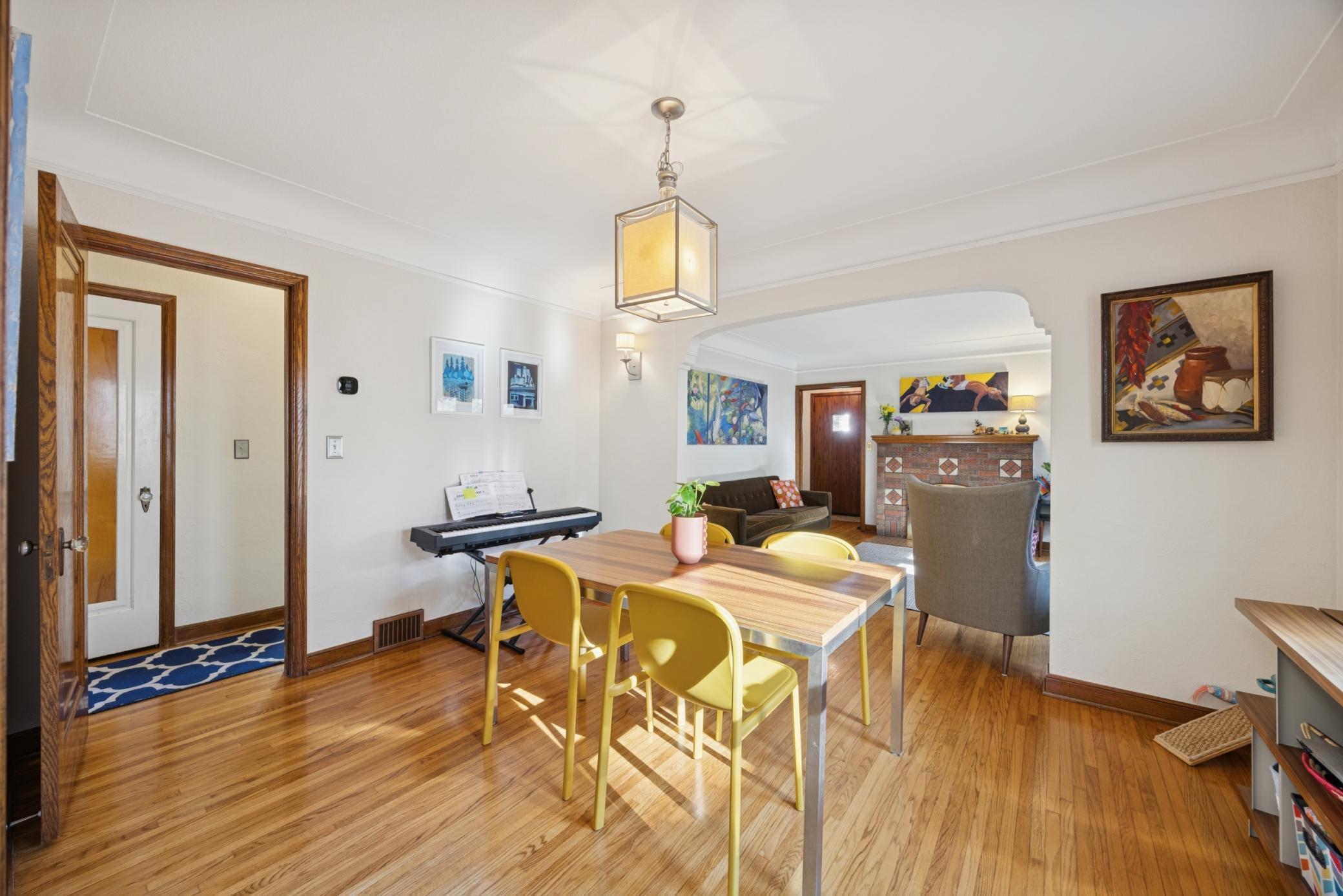 Minneapolis, Minnesota, 55418, United States, 3 Bedrooms Bedrooms, ,1 BathroomBathrooms,Residential,For Sale,1989084