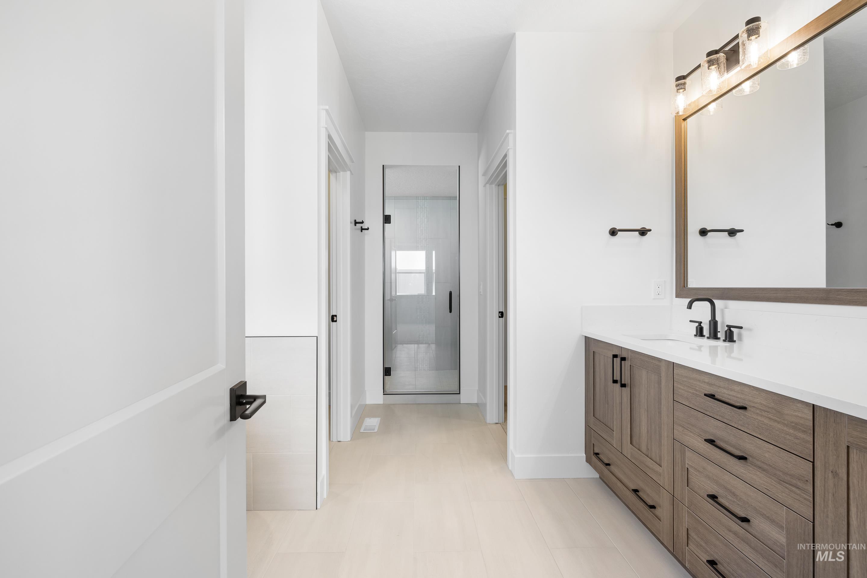 Kuna, Idaho, 83634, United States, 3 Bedrooms Bedrooms, ,Residential,For Sale,1989227