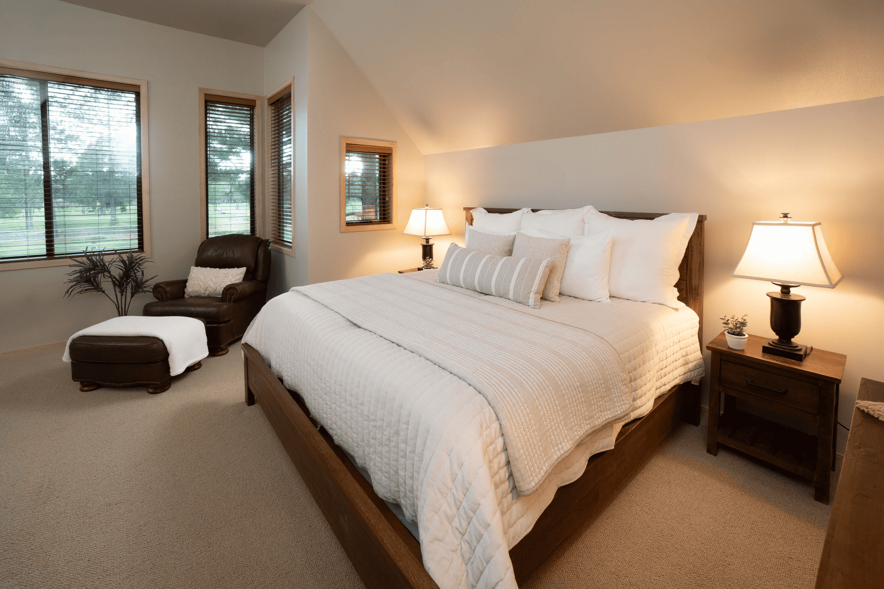  57925 Silver Fir Circle #10 Sunriver, OR 97707 - 物件實景