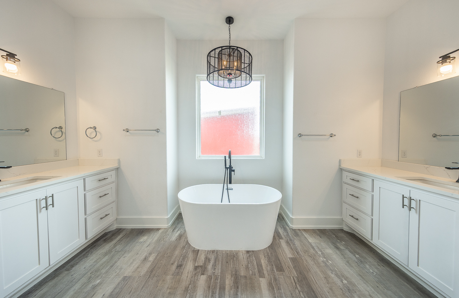 Lubbock, Texas, 79423, United States, 4 Bedrooms Bedrooms, ,3 BathroomsBathrooms,Residential,For Sale,1926032