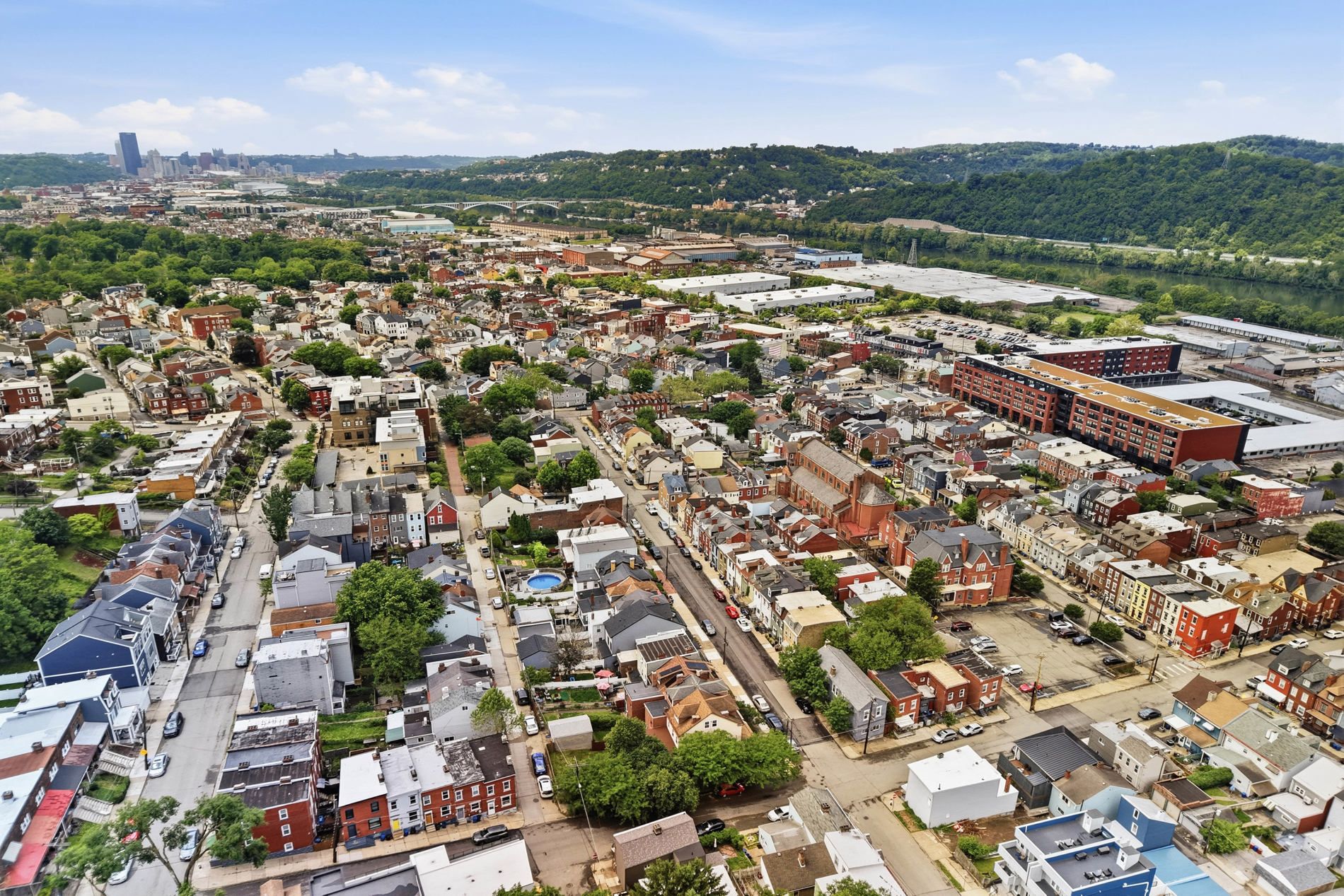  5317 Keystone Street, Pittsburgh, PA 15201 - 物件實景