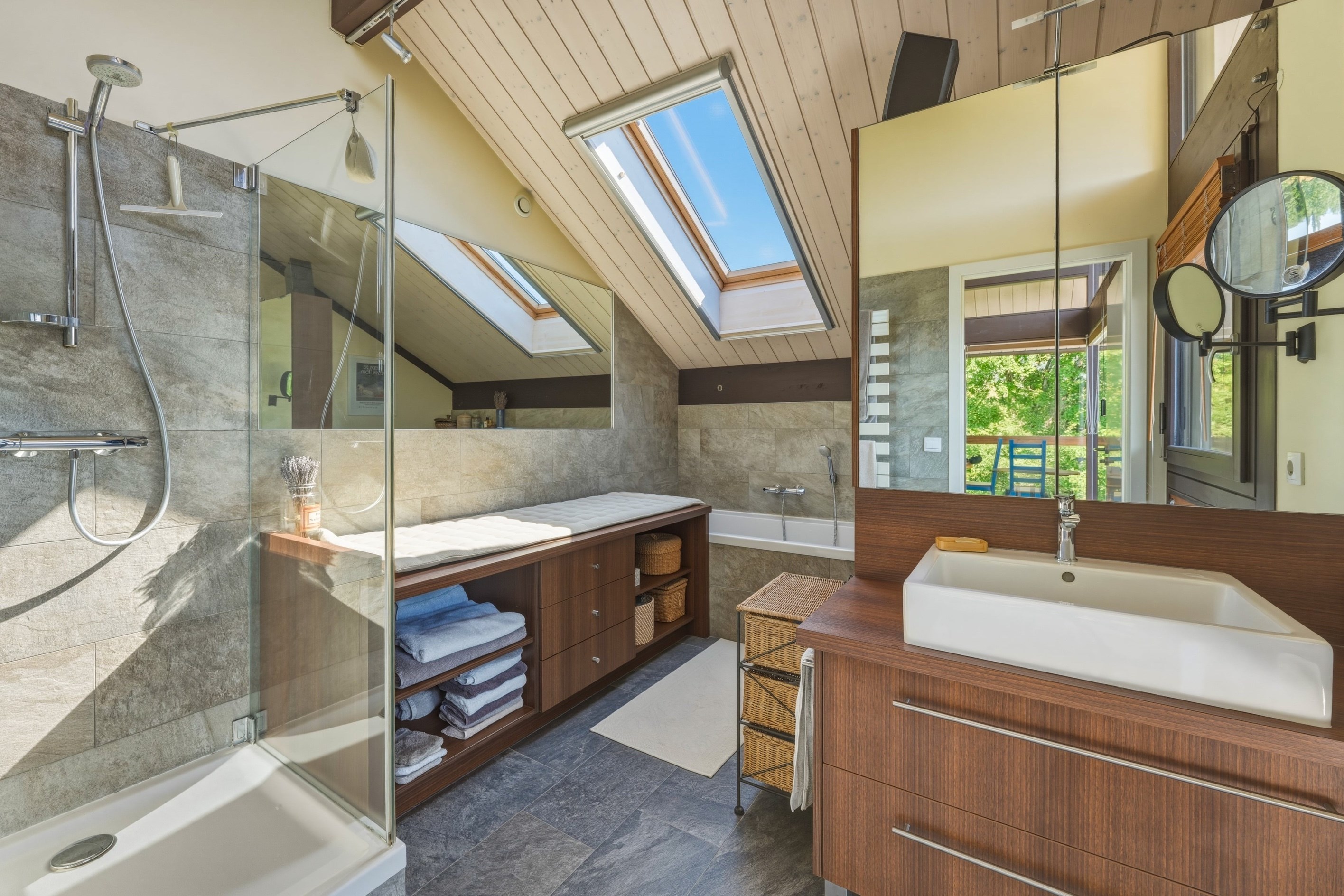  AXE&D Architect-Designed Villa with Indoor Swimming Pool and Mont Blanc Views - 物件實景