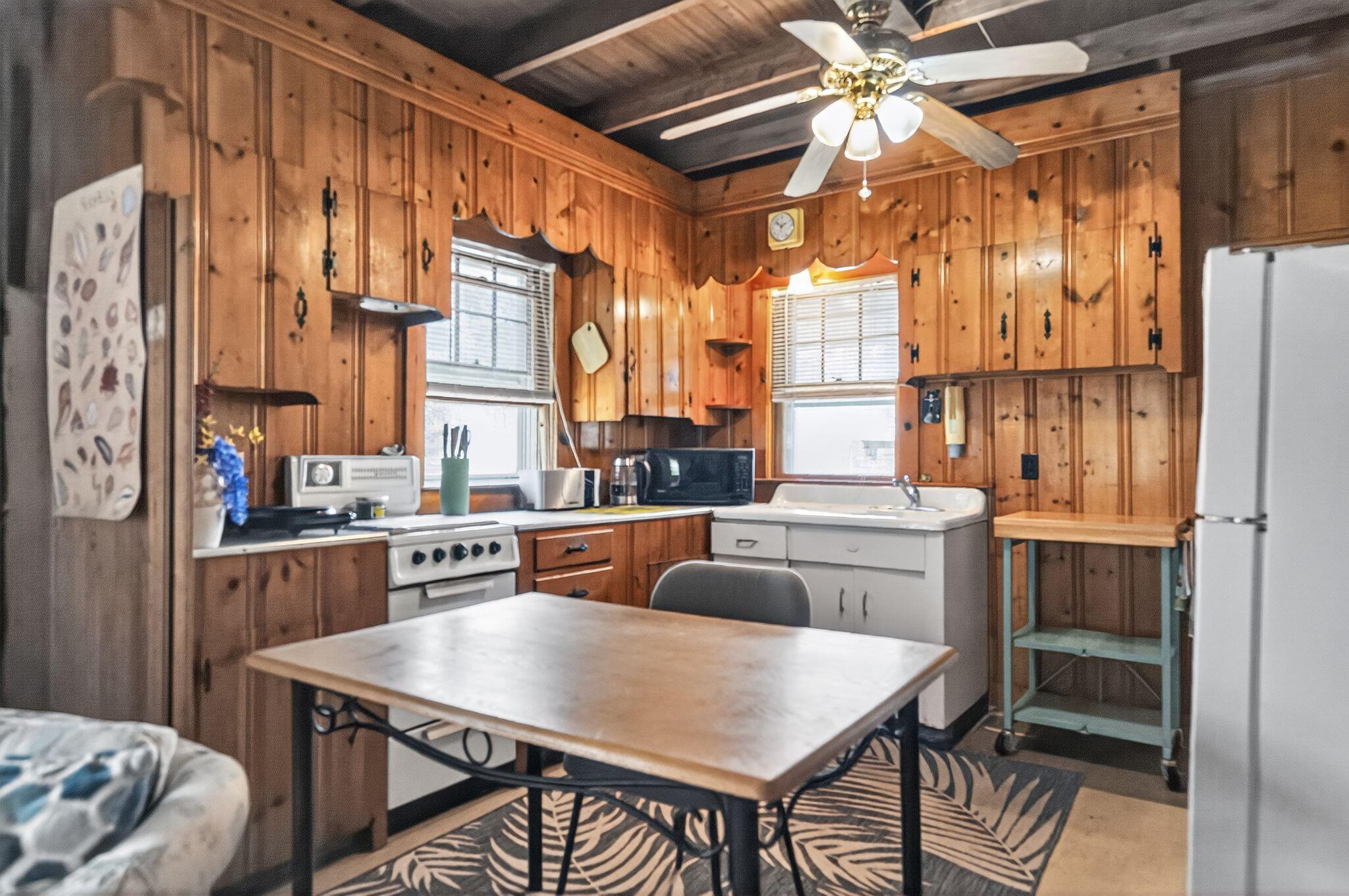 Pocasset, Massachusetts, 02559, United States, 3 Bedrooms Bedrooms, ,1 BathroomBathrooms,Residential,For Sale,1911453