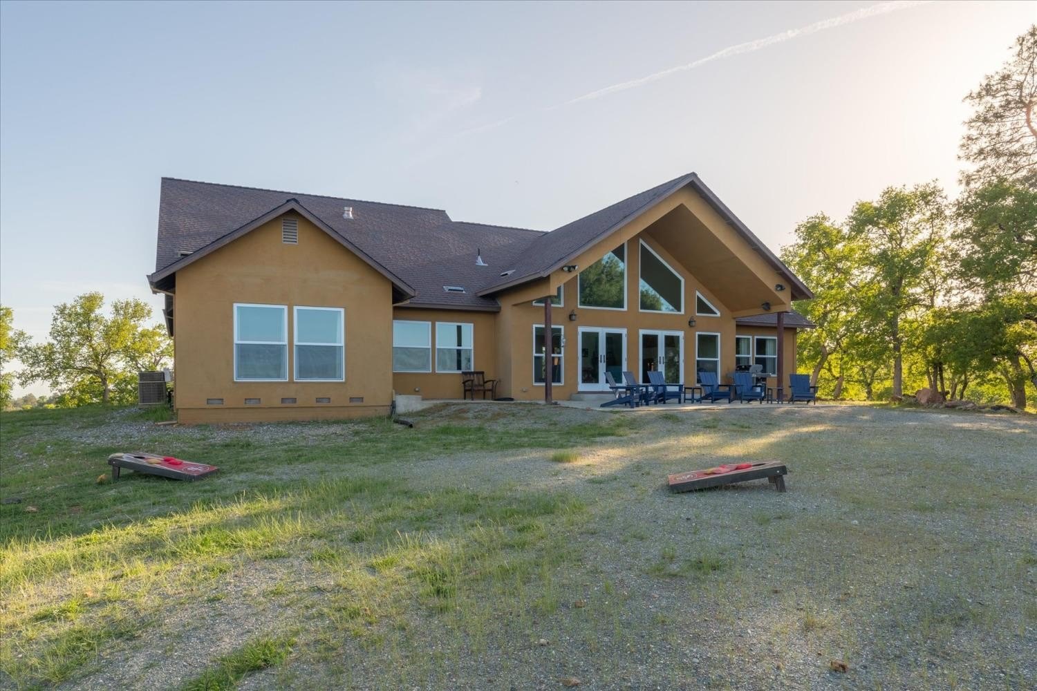 Angels Camp, California, 95222, United States, 4 Bedrooms Bedrooms, ,3 BathroomsBathrooms,Residential,For Sale,1990494