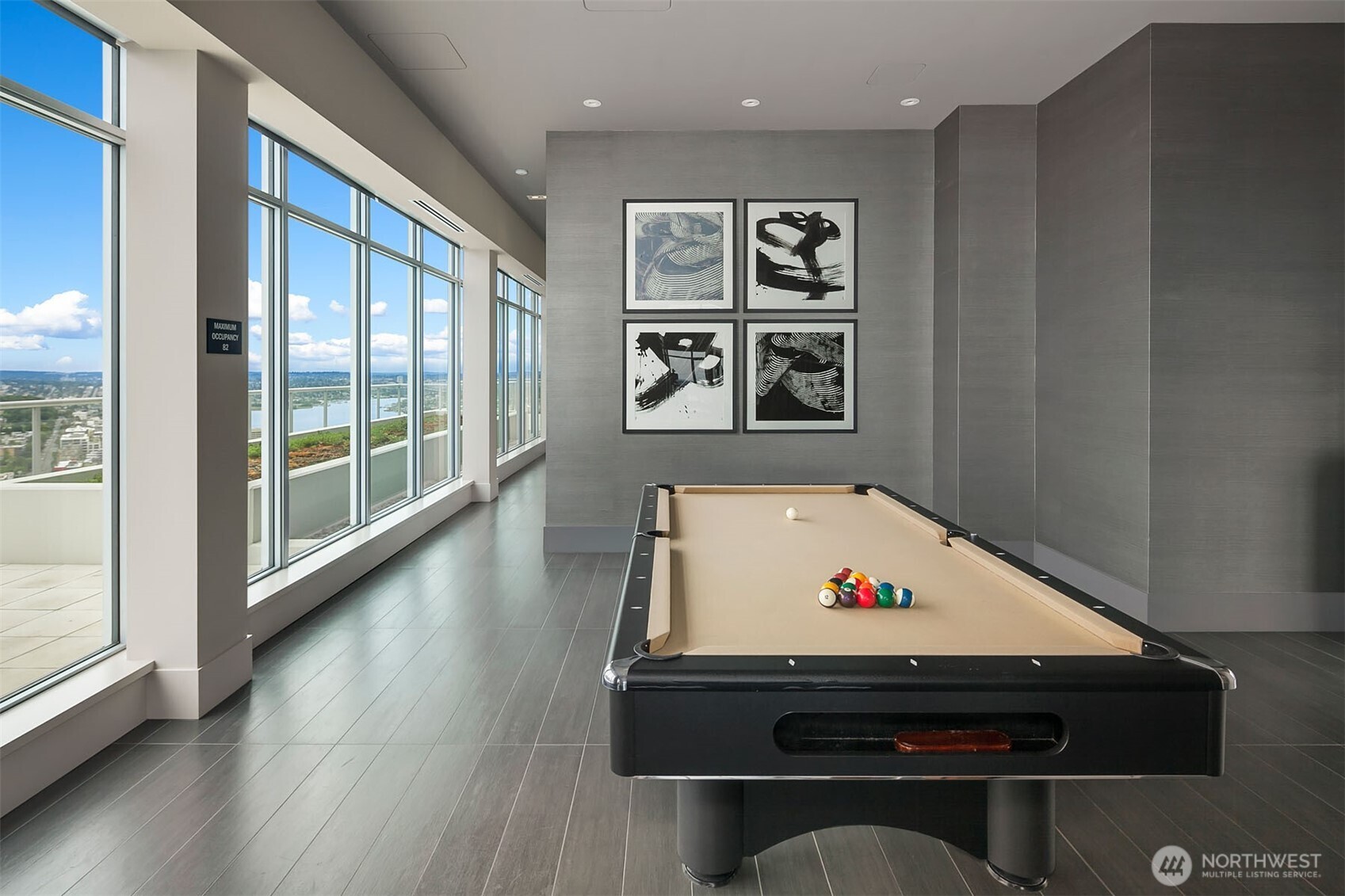 Seattle, Washington, 98121, United States, 1 Bedroom Bedrooms, ,1 BathroomBathrooms,Residential,For Sale,1950574