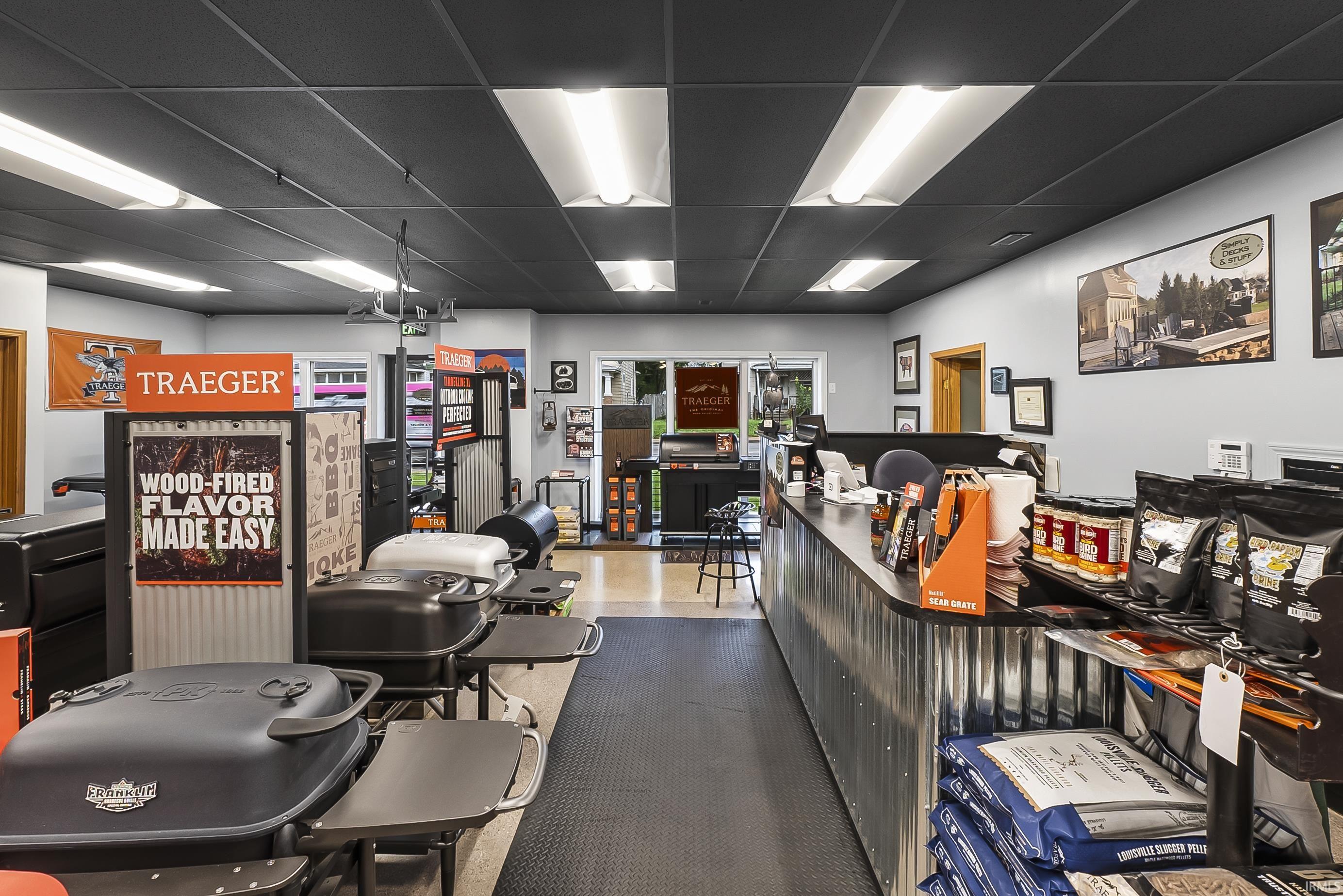 Fort Wayne, Indiana, 46805-3241, United States, 6 Bedrooms Bedrooms, ,4 BathroomsBathrooms,Residential,For Sale,1976576