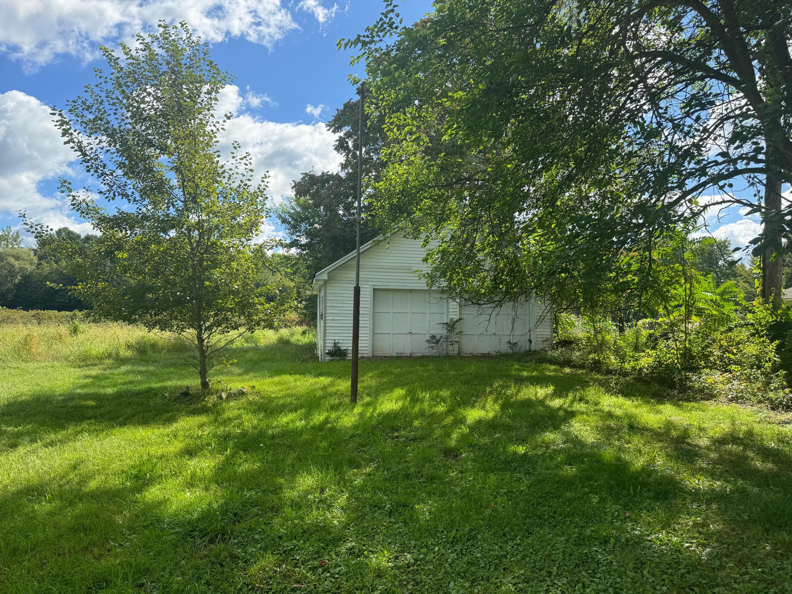 Greenhouse Rd, Bangor, MI 49013 #1
