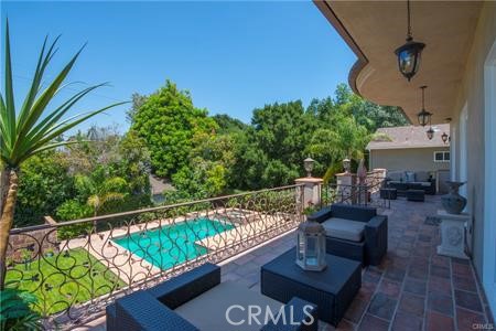 Studio City, California, 91604, United States, 5 Bedrooms Bedrooms, ,6 BathroomsBathrooms,Residential,For Sale,1988027