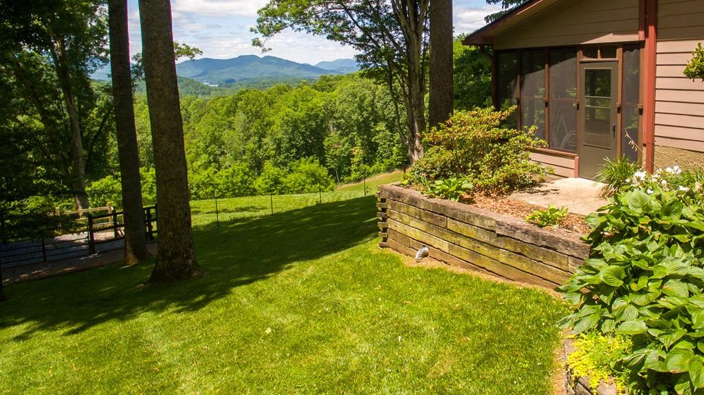 2899 Gribble Edwards Road, Hayesville, North Carolina, 28904, United States, 4 Bedrooms Bedrooms, ,5 BathroomsBathrooms,Residential,For Sale,2899 Gribble Edwards Road,1478063