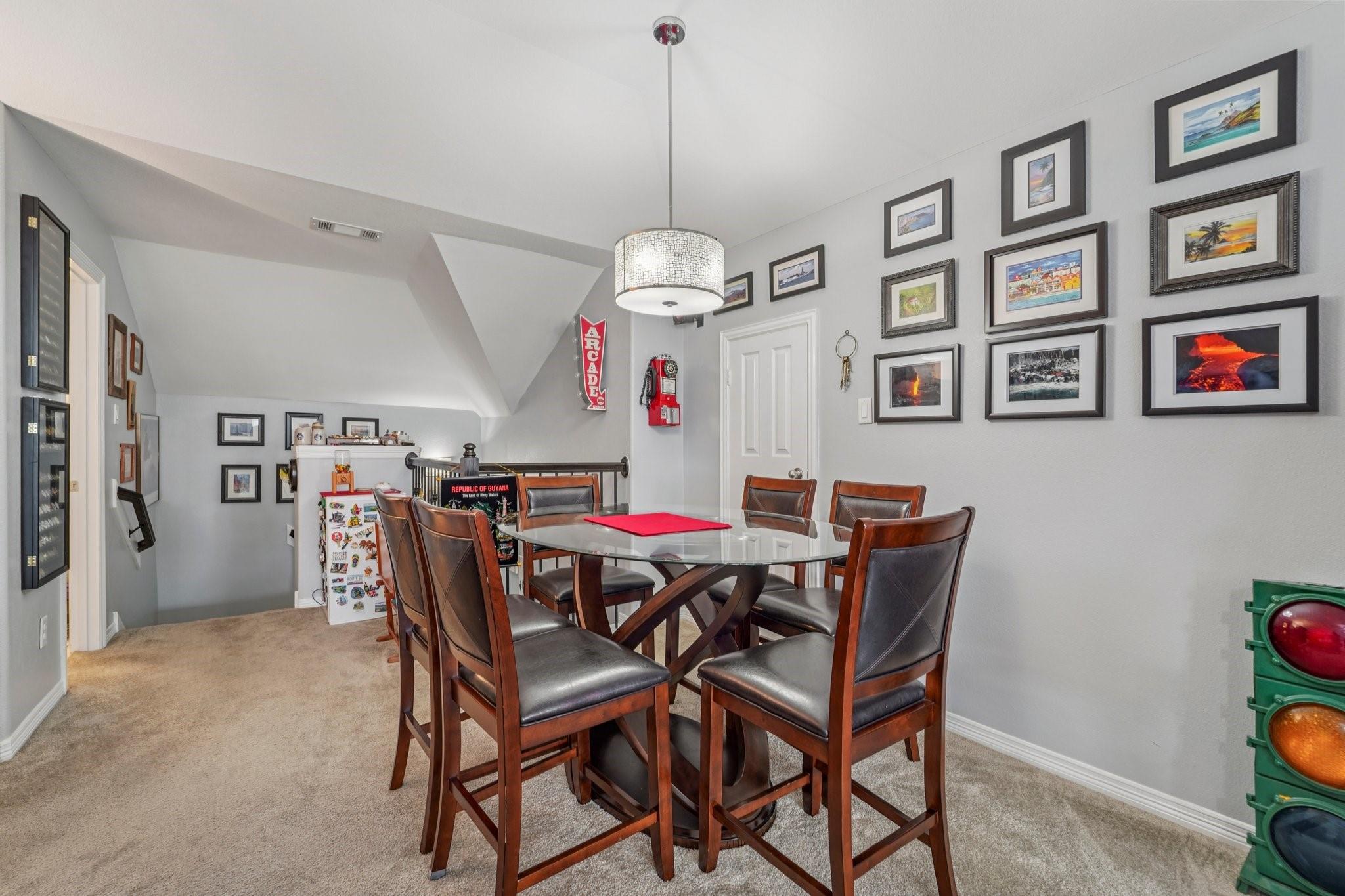 Katy, Texas, 77494, United States, 4 Bedrooms Bedrooms, ,4 BathroomsBathrooms,Residential,For Sale,1976544