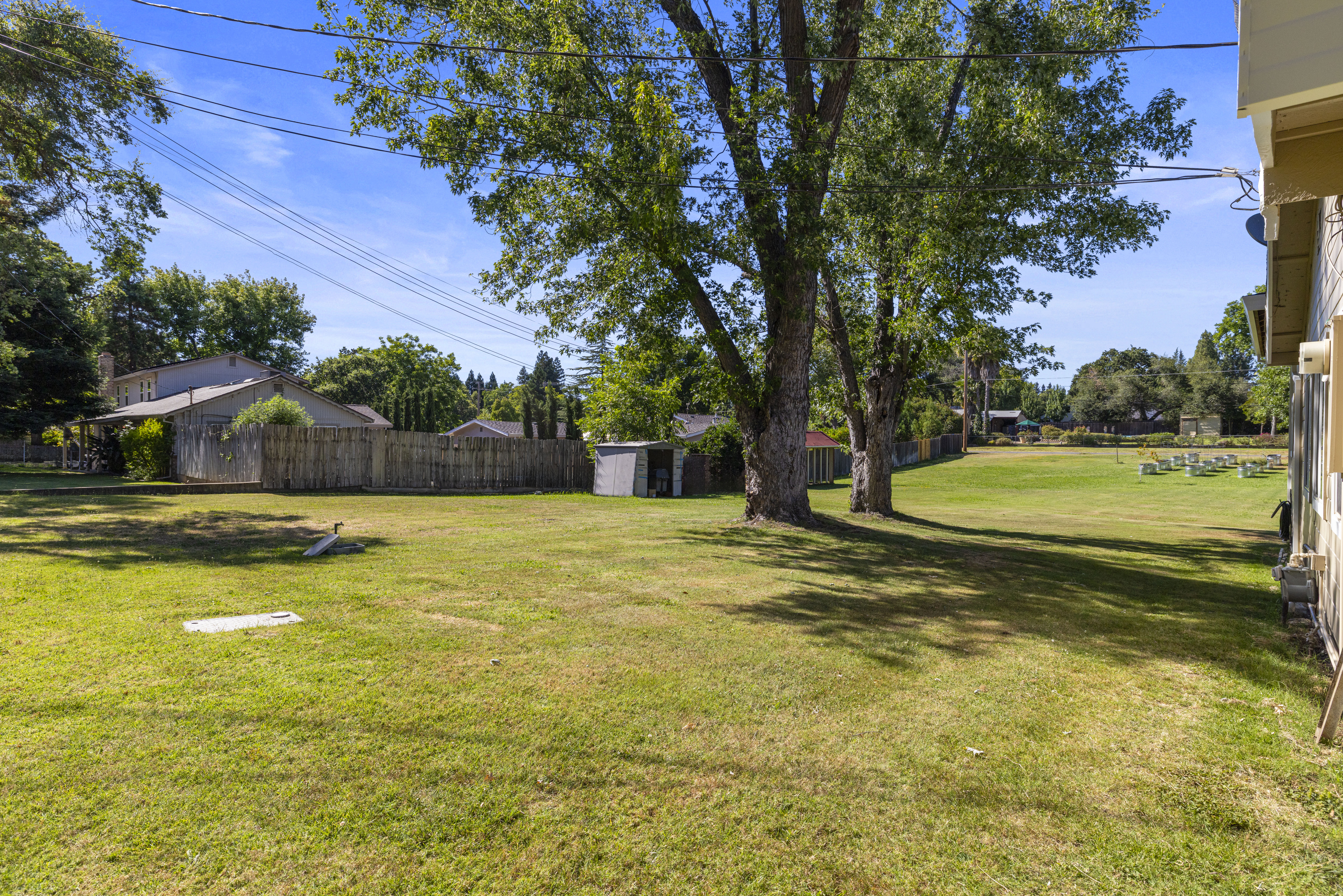  8723 Phoenix Avenue, Fair Oaks, CA 95628 - 物件實景