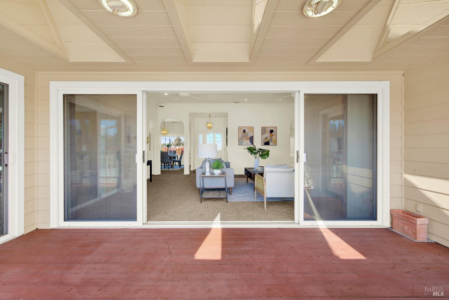 Vacaville, California, 95688, United States, 4 Bedrooms Bedrooms, ,4 BathroomsBathrooms,Residential,For Sale,1991158