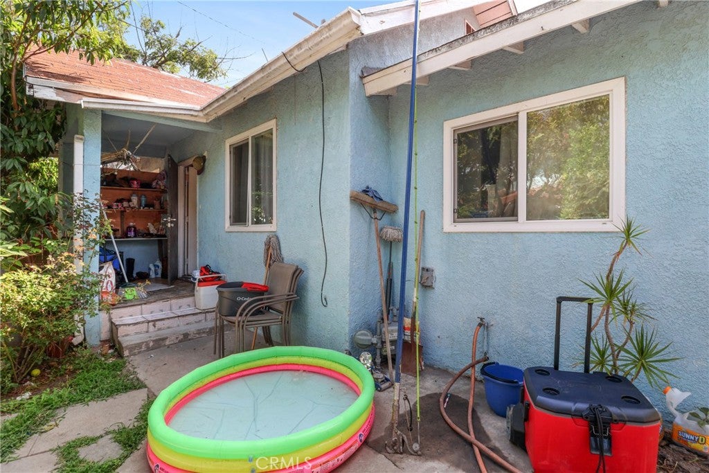 Los Angeles, California, 90016, United States, ,Residential,For Sale,1892903