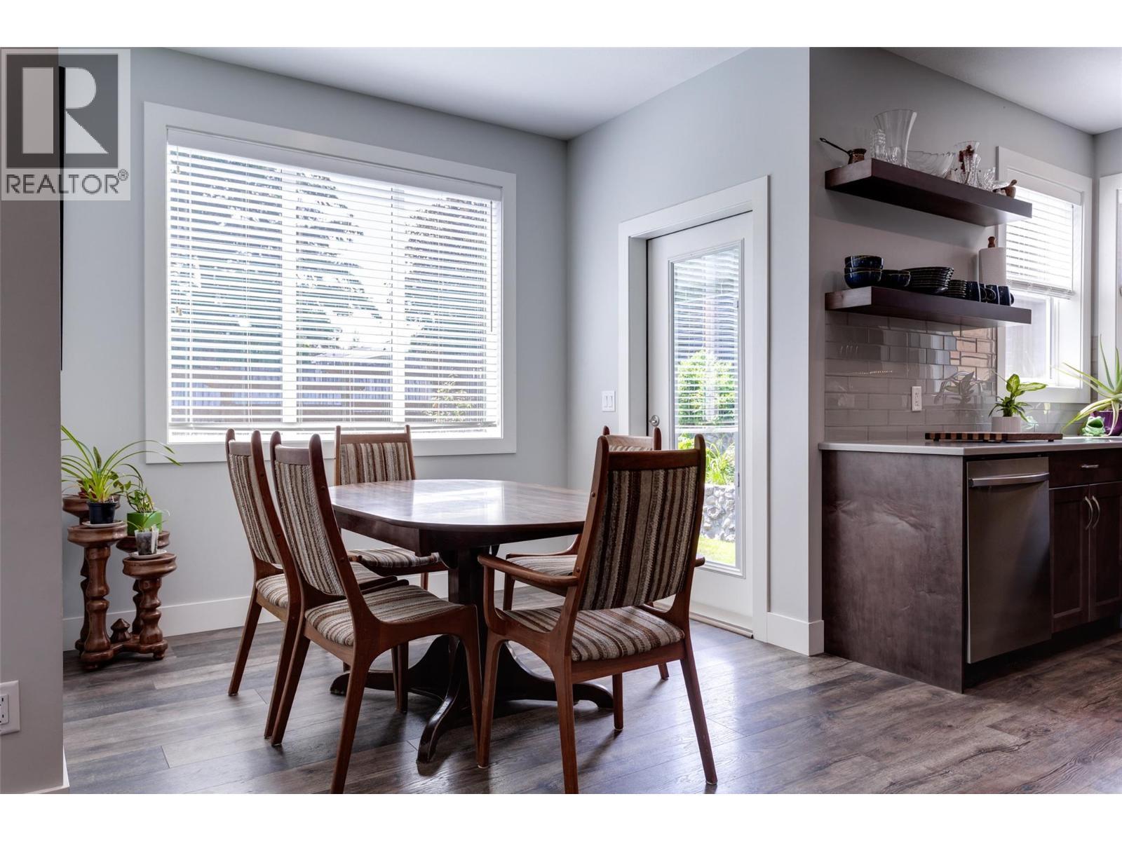 KELOWNA, British Columbia, V1V 1E2, CA, 4 Bedrooms Bedrooms, ,3 BathroomsBathrooms,Residential,For Sale,1961625