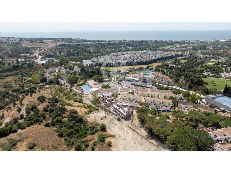 Marbella, Andalusia, ES, 2 Bedrooms Bedrooms, ,2 BathroomsBathrooms,Residential,For Sale,1874586
